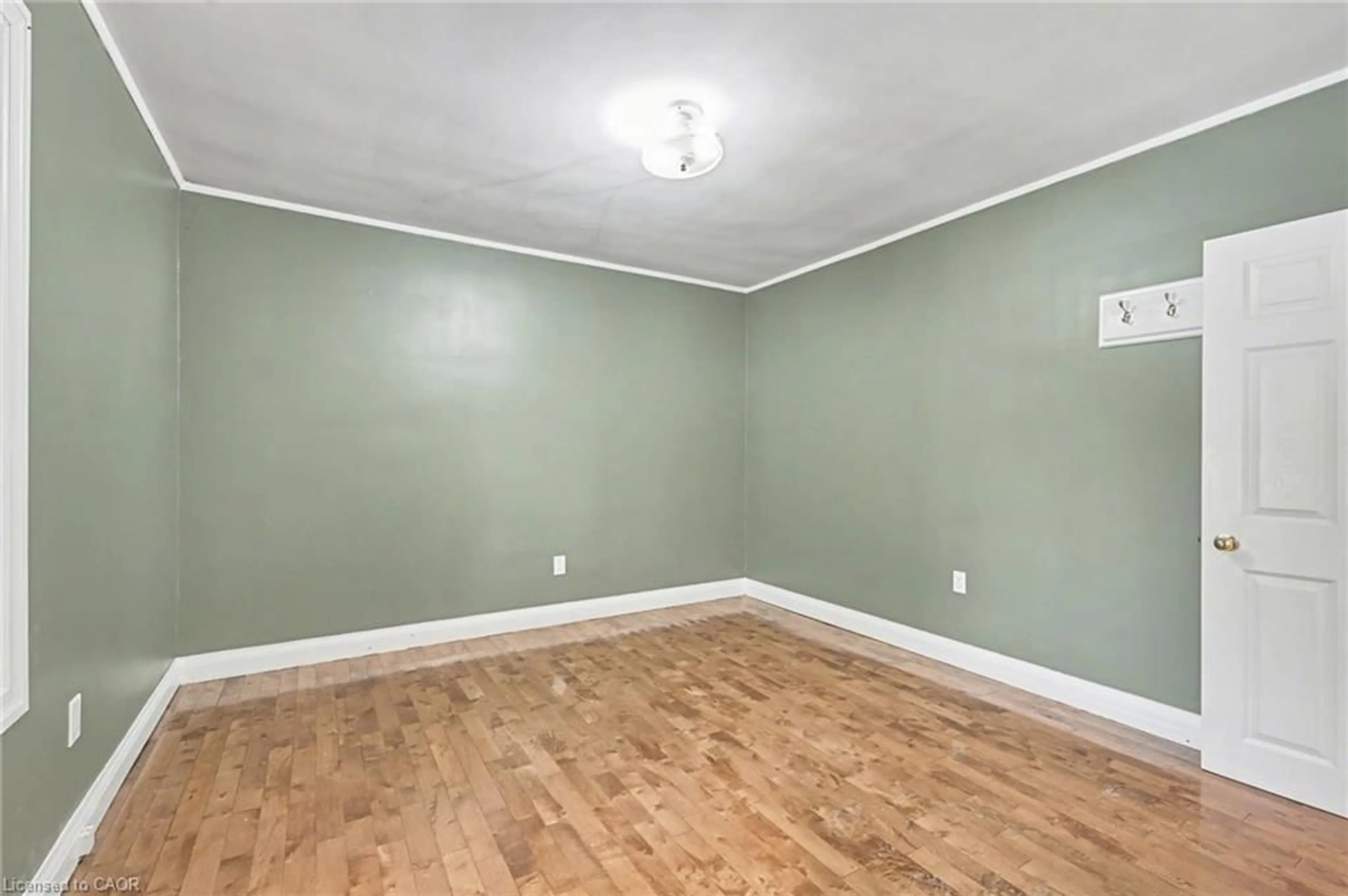 A pic of a room for 3440 Simcoe St, Oshawa Ontario L1H 7K4