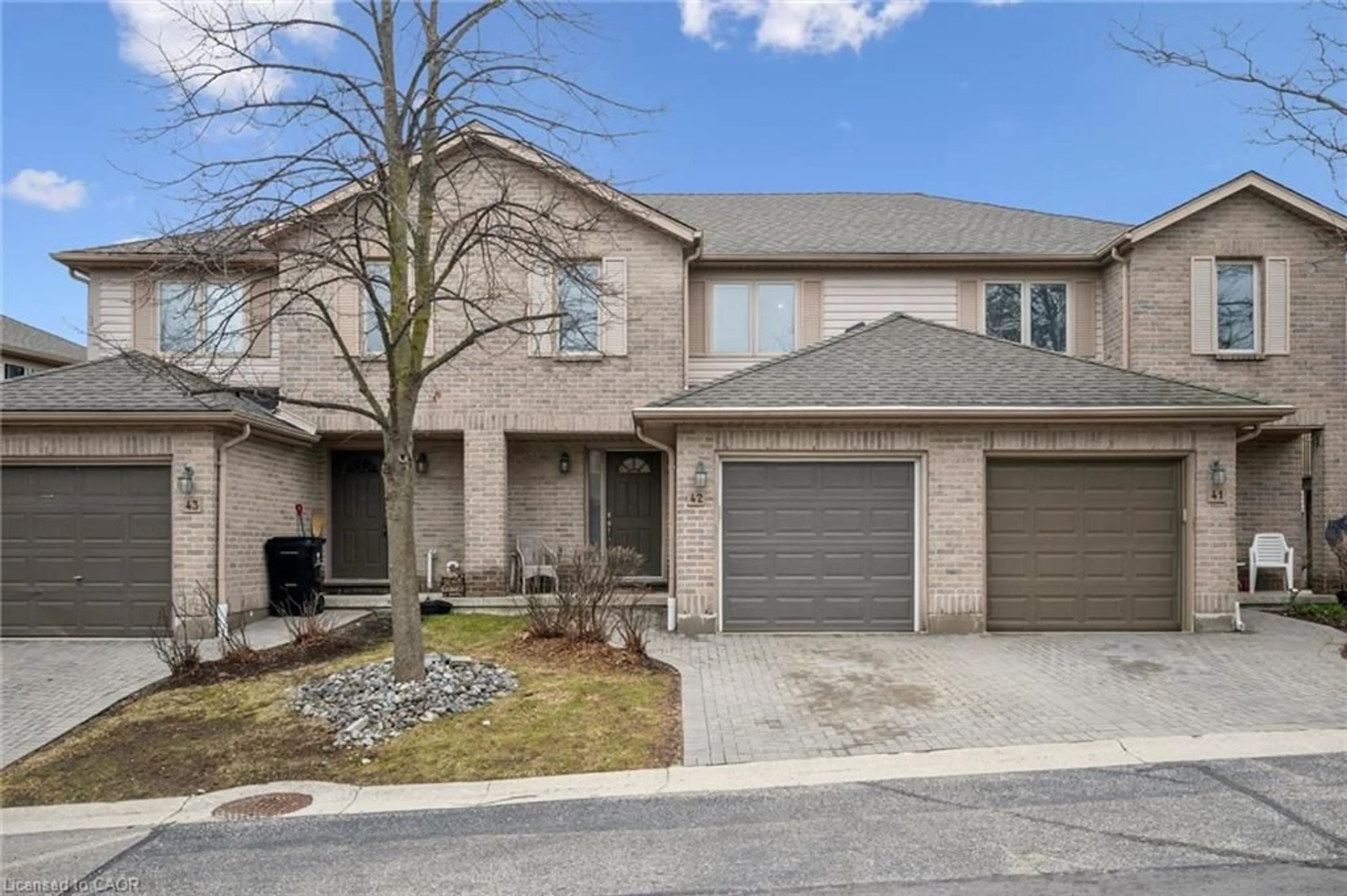 Home with brick exterior material, street for 230 Blackhorne Dr #42, Kitchener Ontario N2E 1Z4