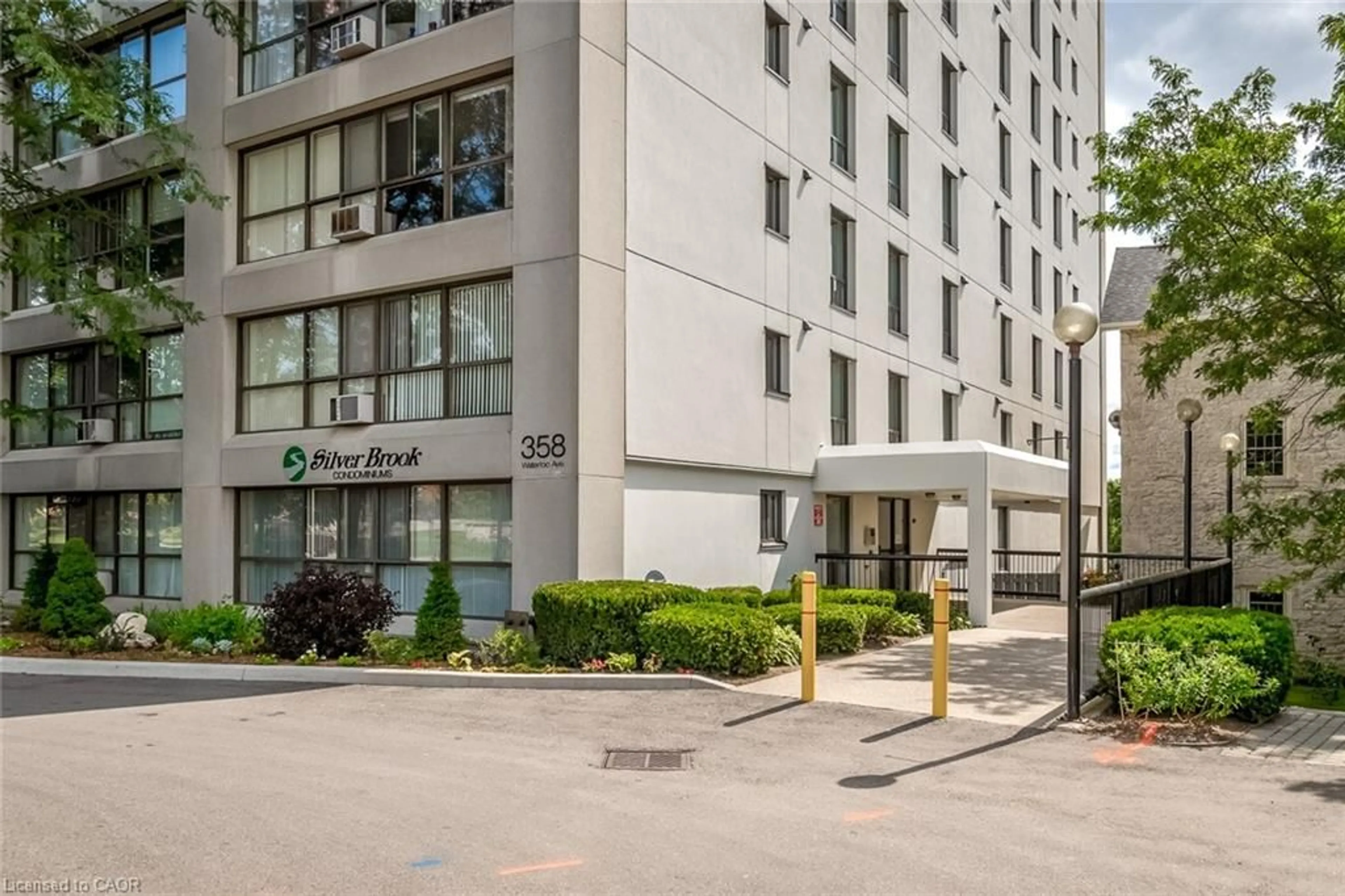 Patio, street for 358 Waterloo Ave #902, Guelph Ontario N1H 7Y3