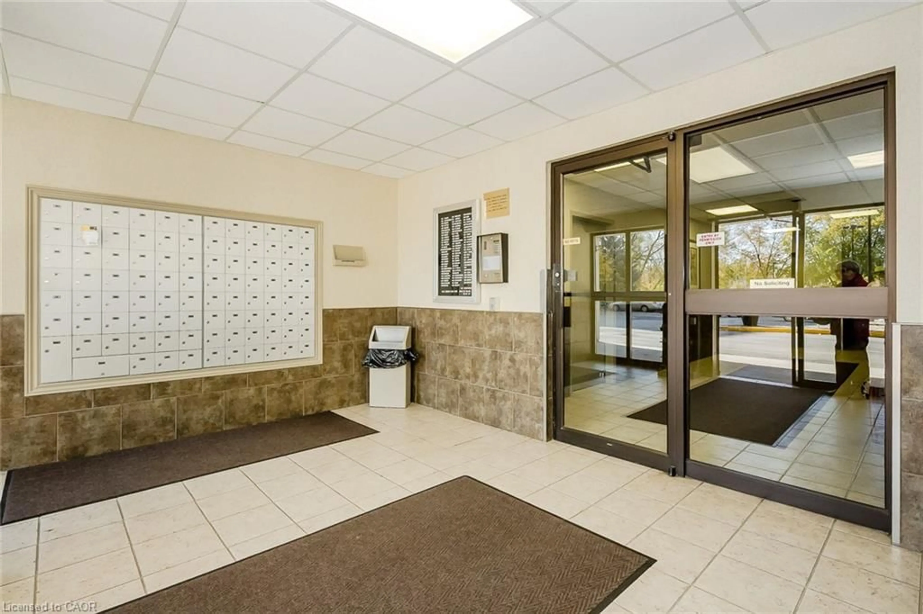 Unknown for 358 Waterloo Ave #902, Guelph Ontario N1H 7Y3