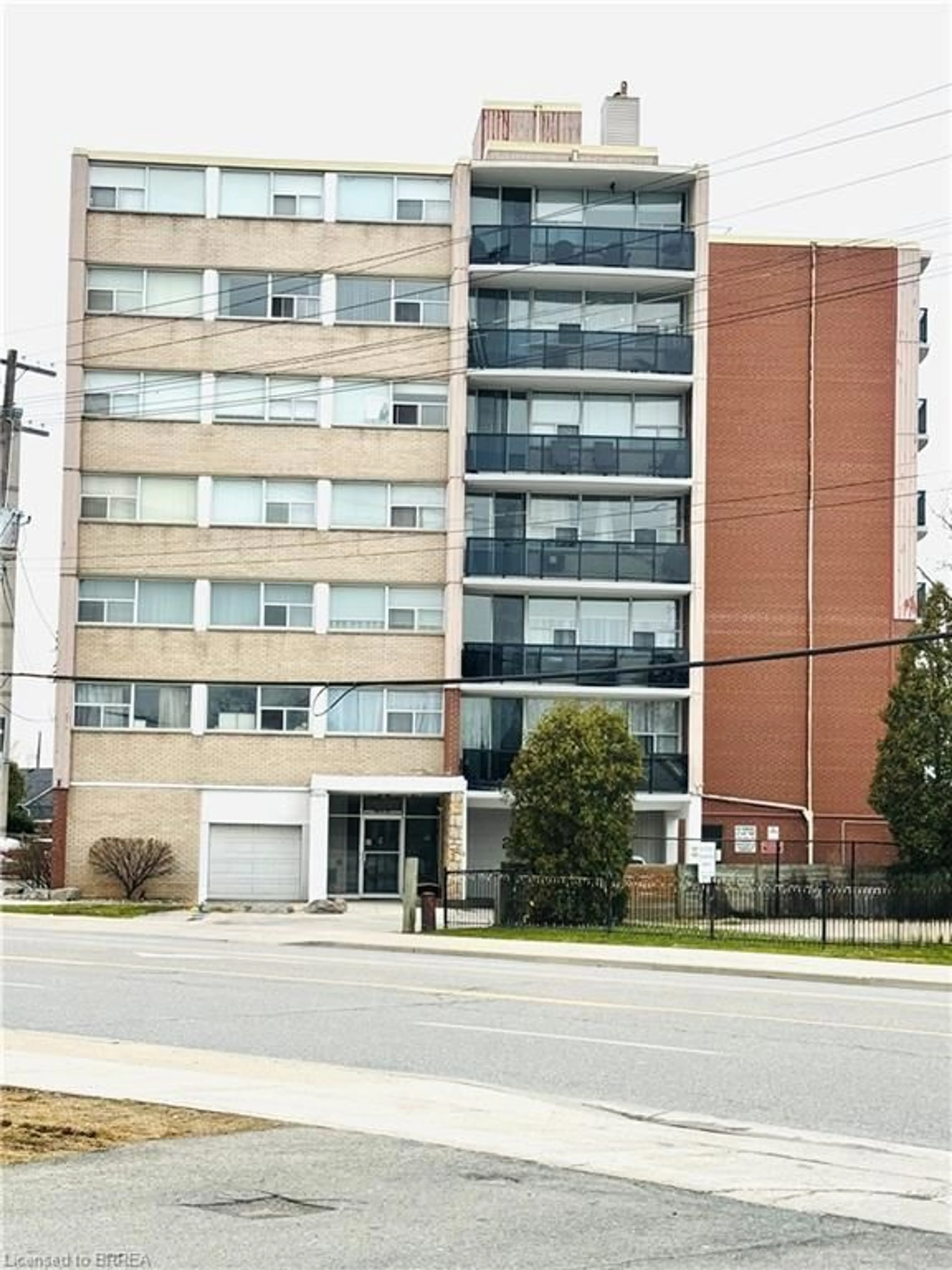 Unknown for 293 Mohawk Rd #501, Hamilton Ontario L9A 2J1