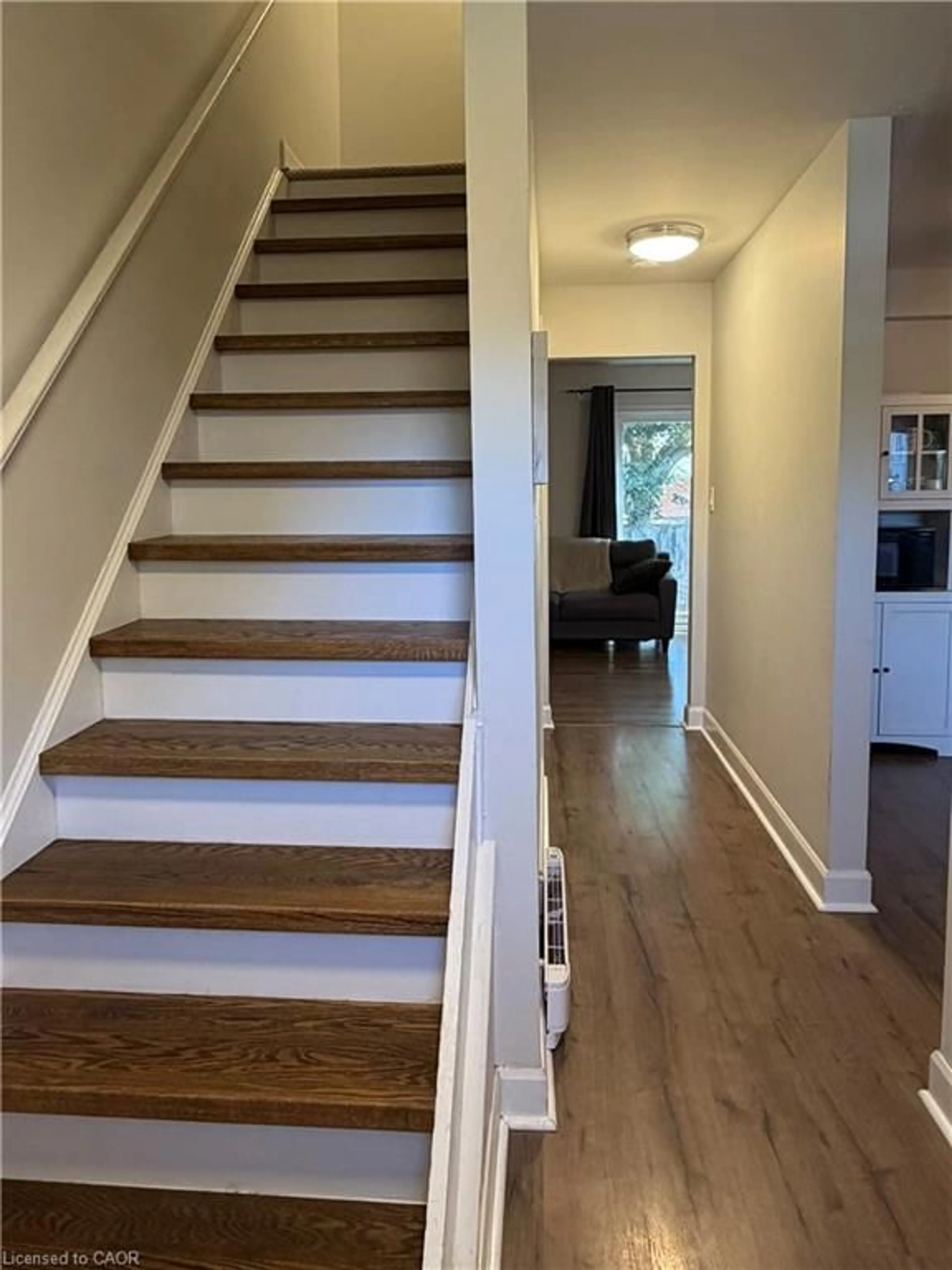 Stairs for 3 Tiffany Pl #3, Trenton Ontario K8V 6A3