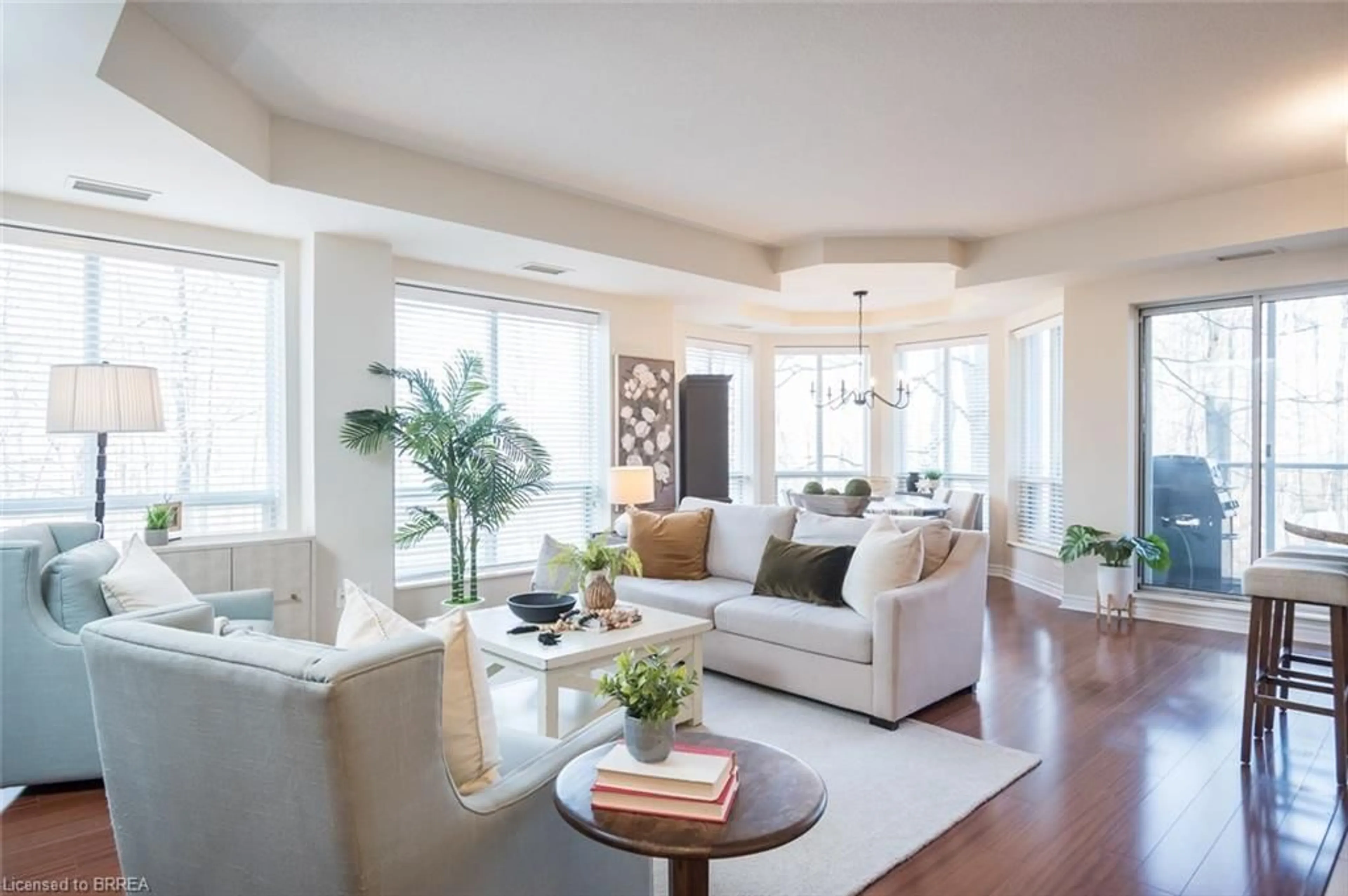 Living room with furniture, unknown for 483 Faith Dr #311, Mississauga Ontario L5R 0A1