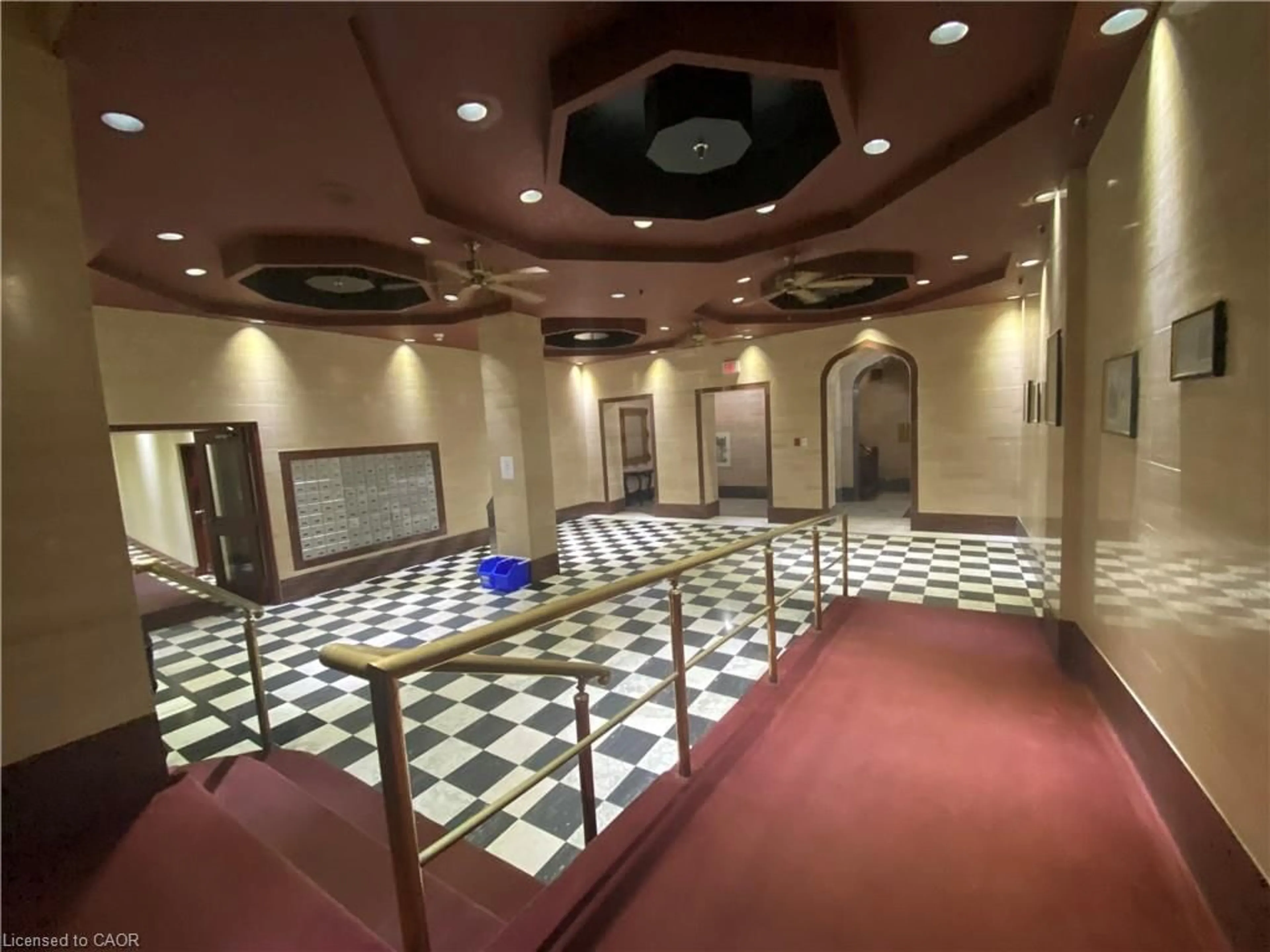 Indoor foyer for 36 James St #510, Hamilton Ontario L8P 4W4