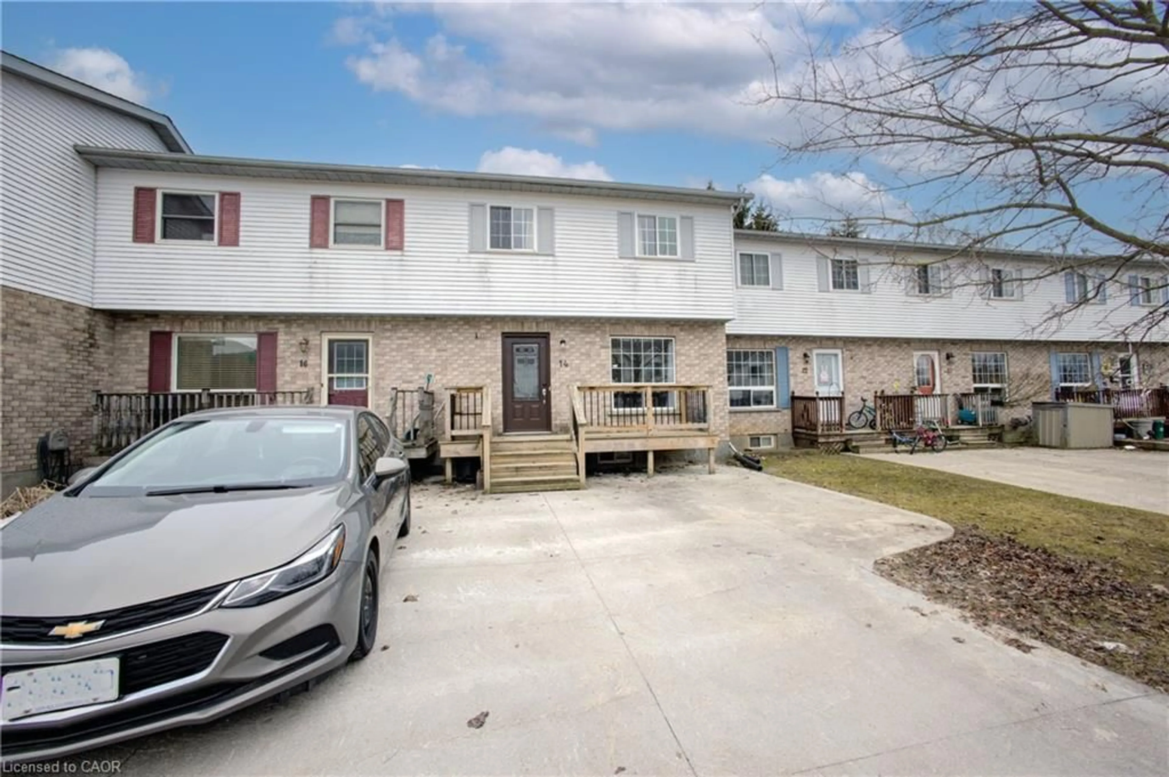 Unknown for 14 Farrell Lane, Arthur Ontario N0G 1A0