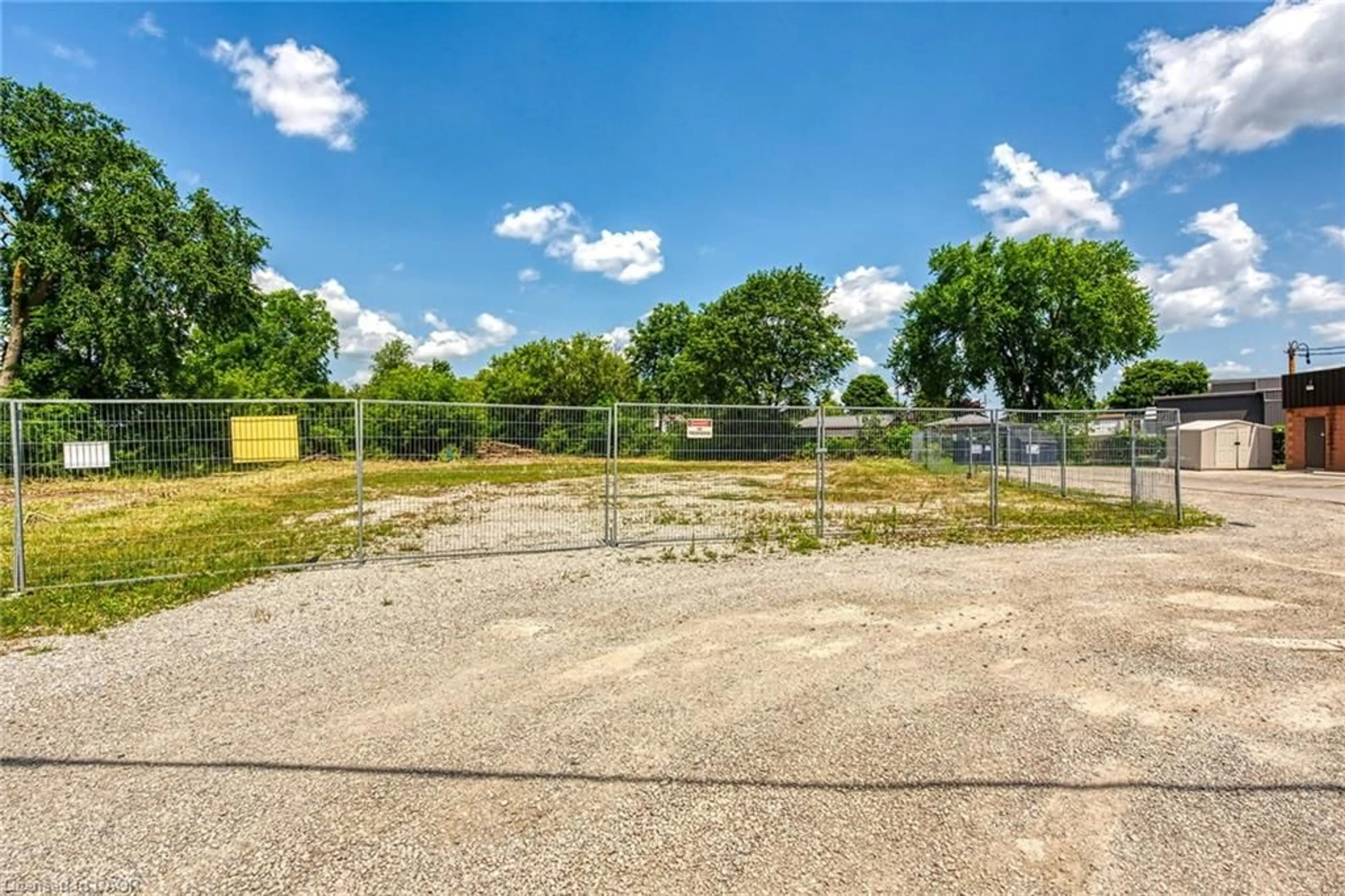 Unknown for 4 Talbot St, Jarvis Ontario N0A 1J0