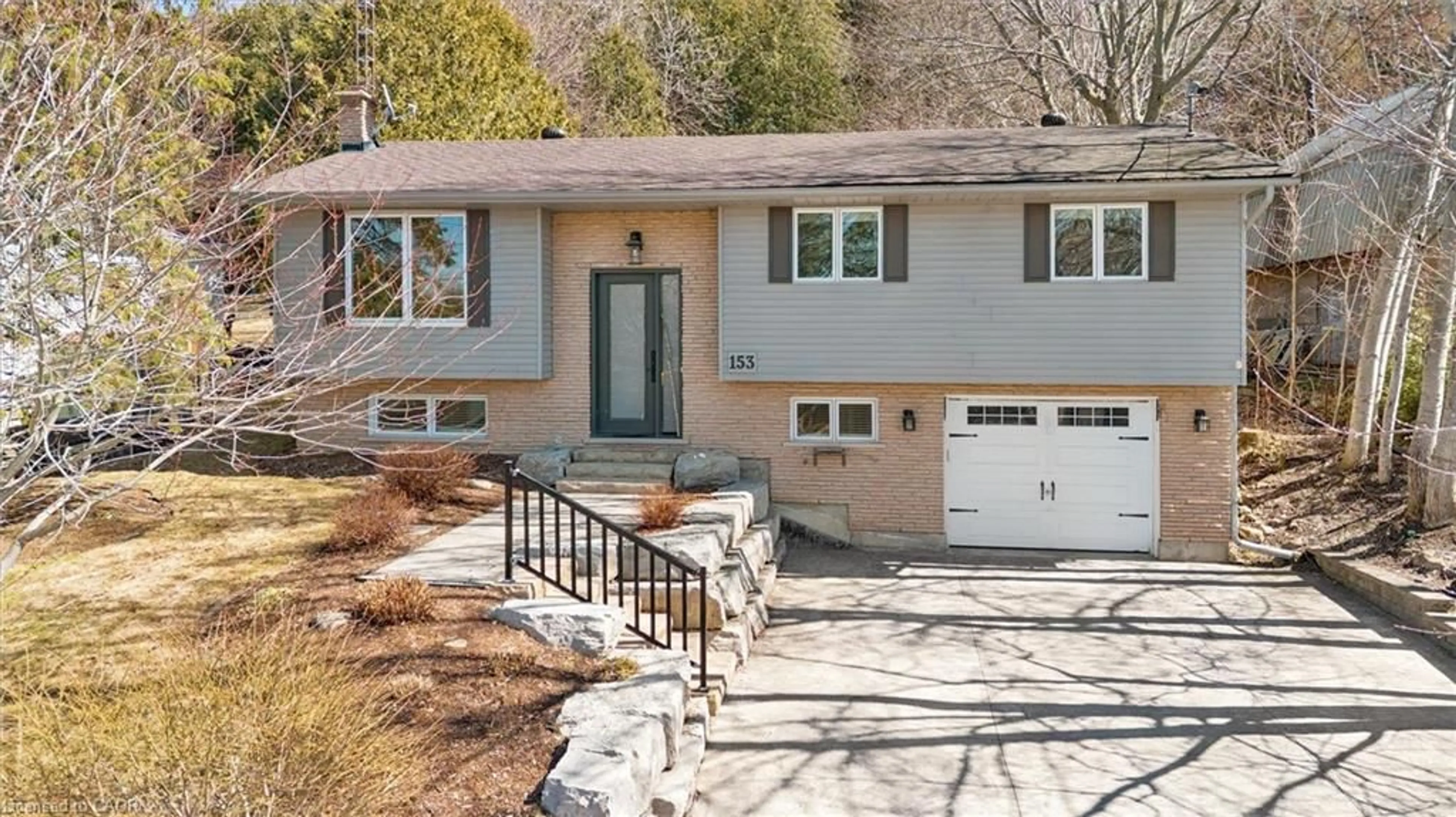 Home with vinyl exterior material, street for 153 Harris St, Rockwood Ontario N0B 2K0