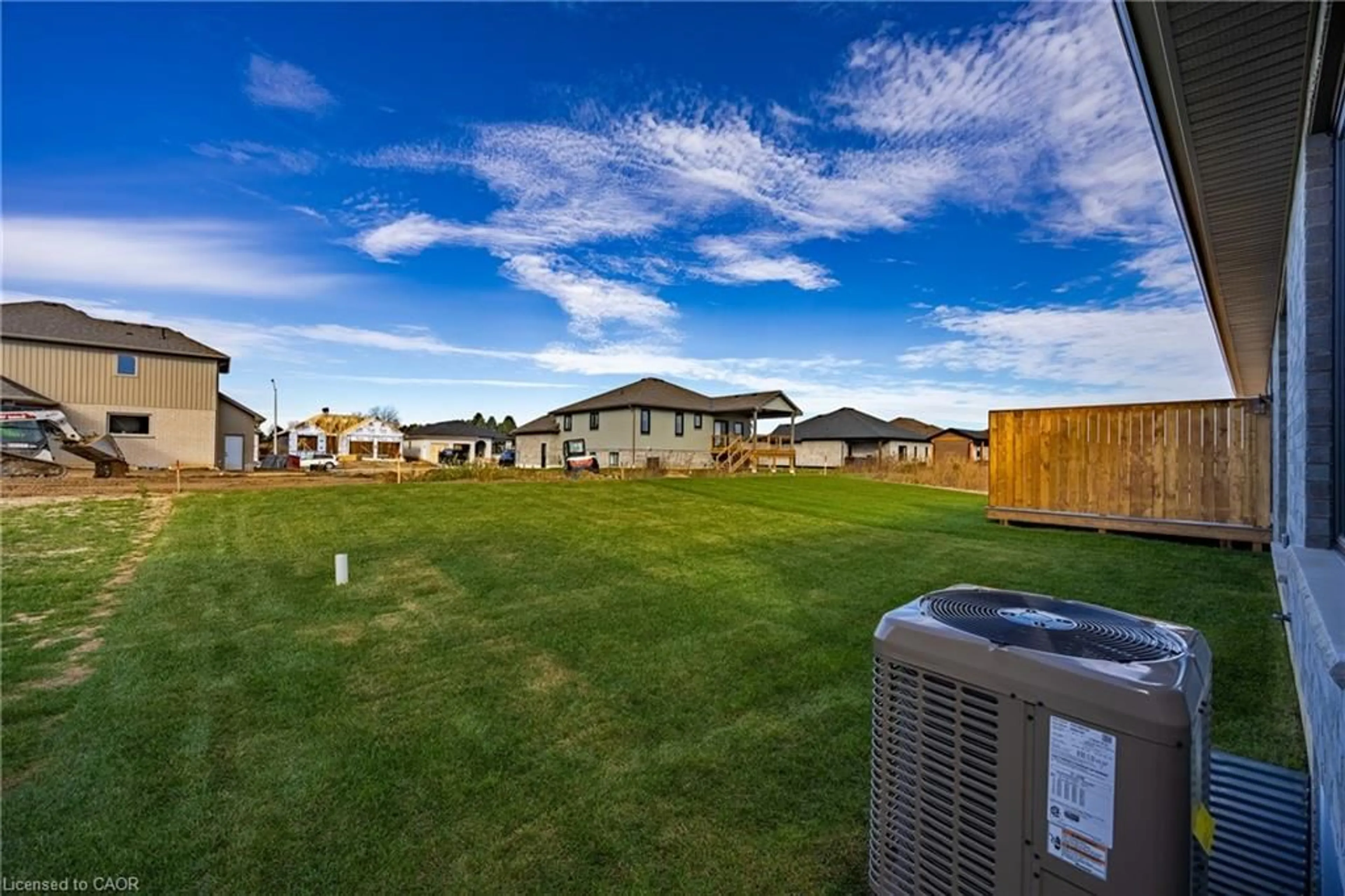 A pic from outside/outdoor area/front of a property/back of a property/a pic from drone, unknown for 379 Argyle Ave, Delhi Ontario N4B 0B2