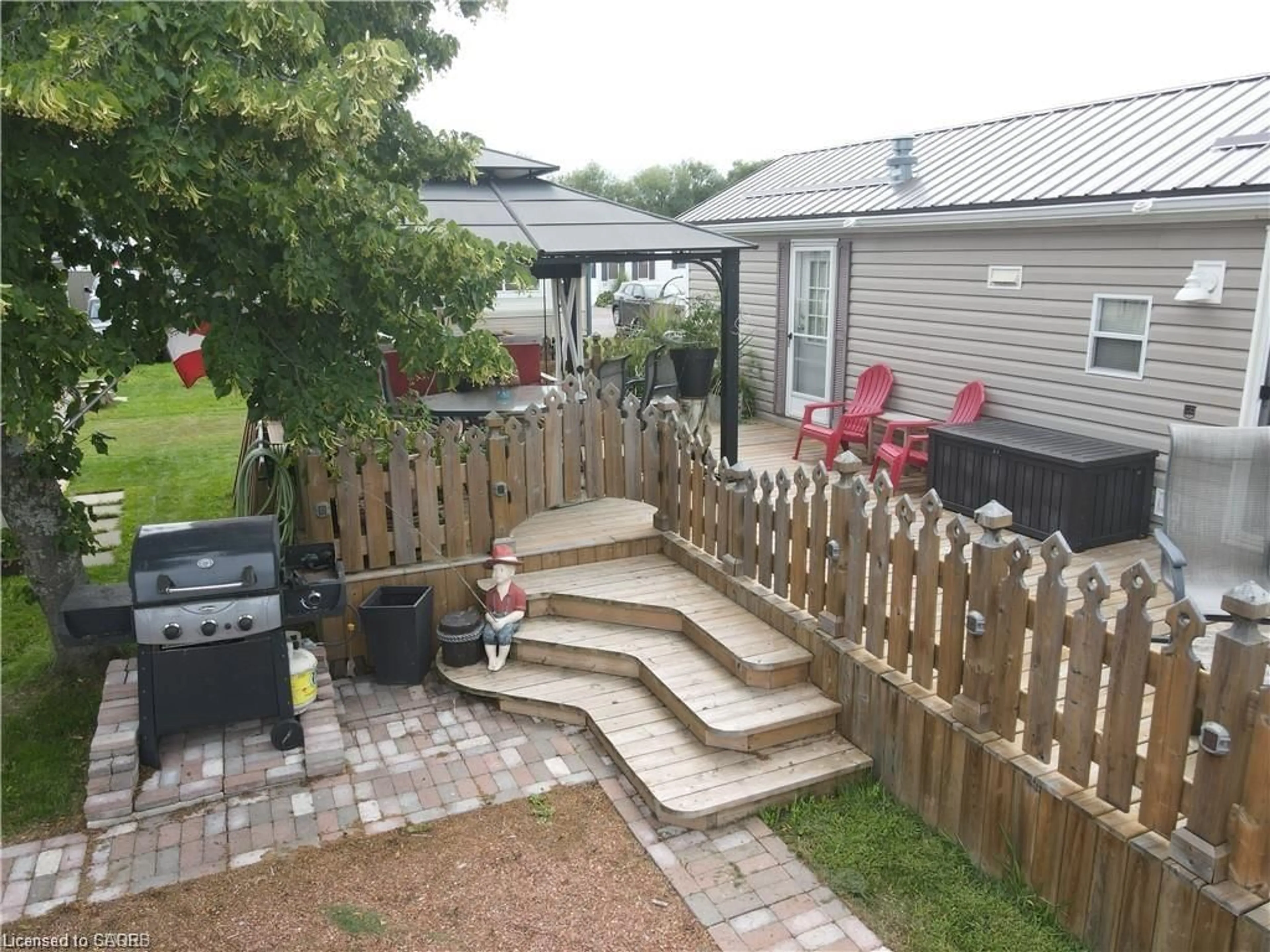 Patio, street for 92 Clubhouse Rd #47, Turkey Point Ontario N0E 1T0
