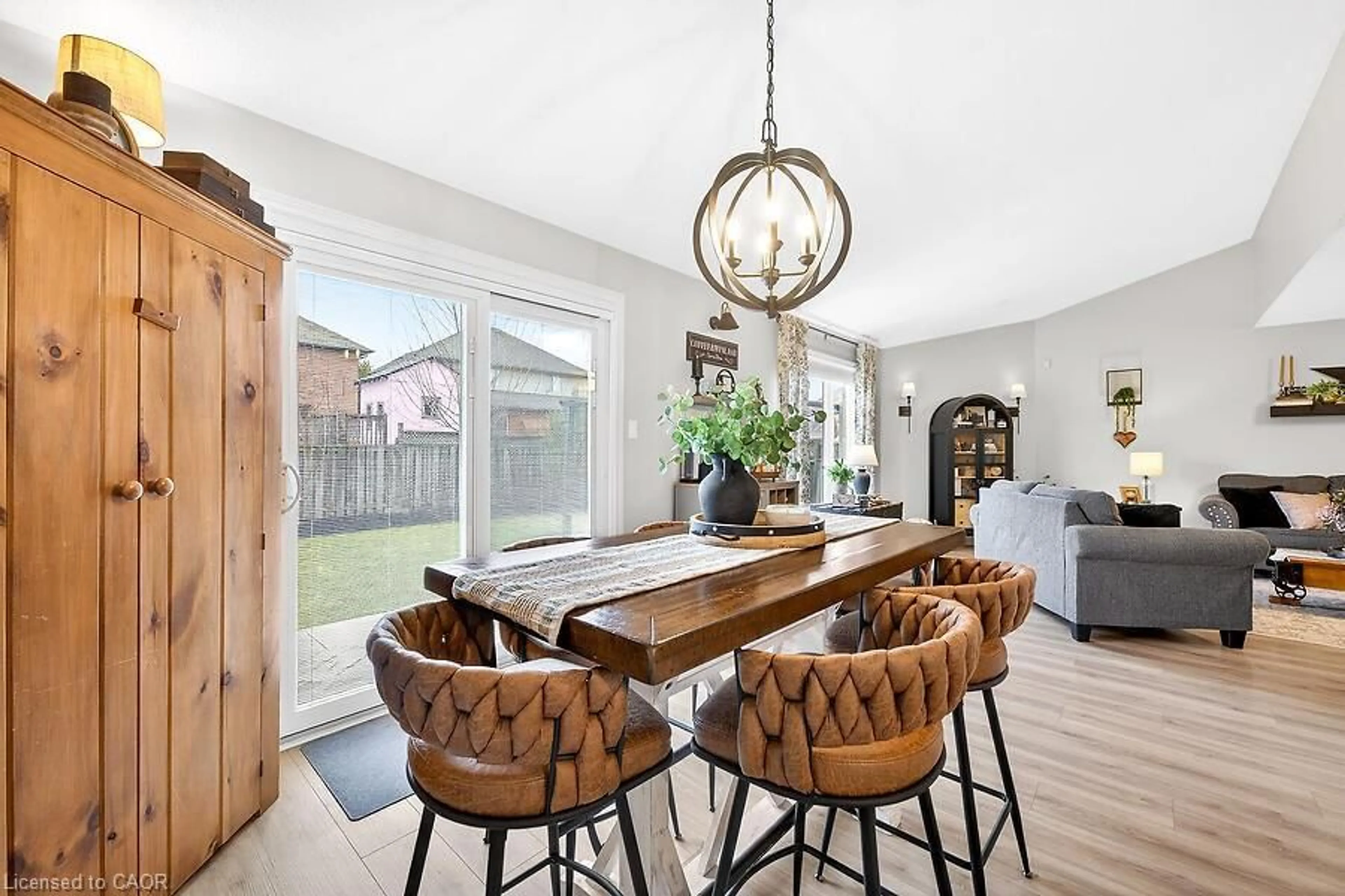 Dining room, unknown for 7 Etherington Cres, Binbrook Ontario L0R 1C0