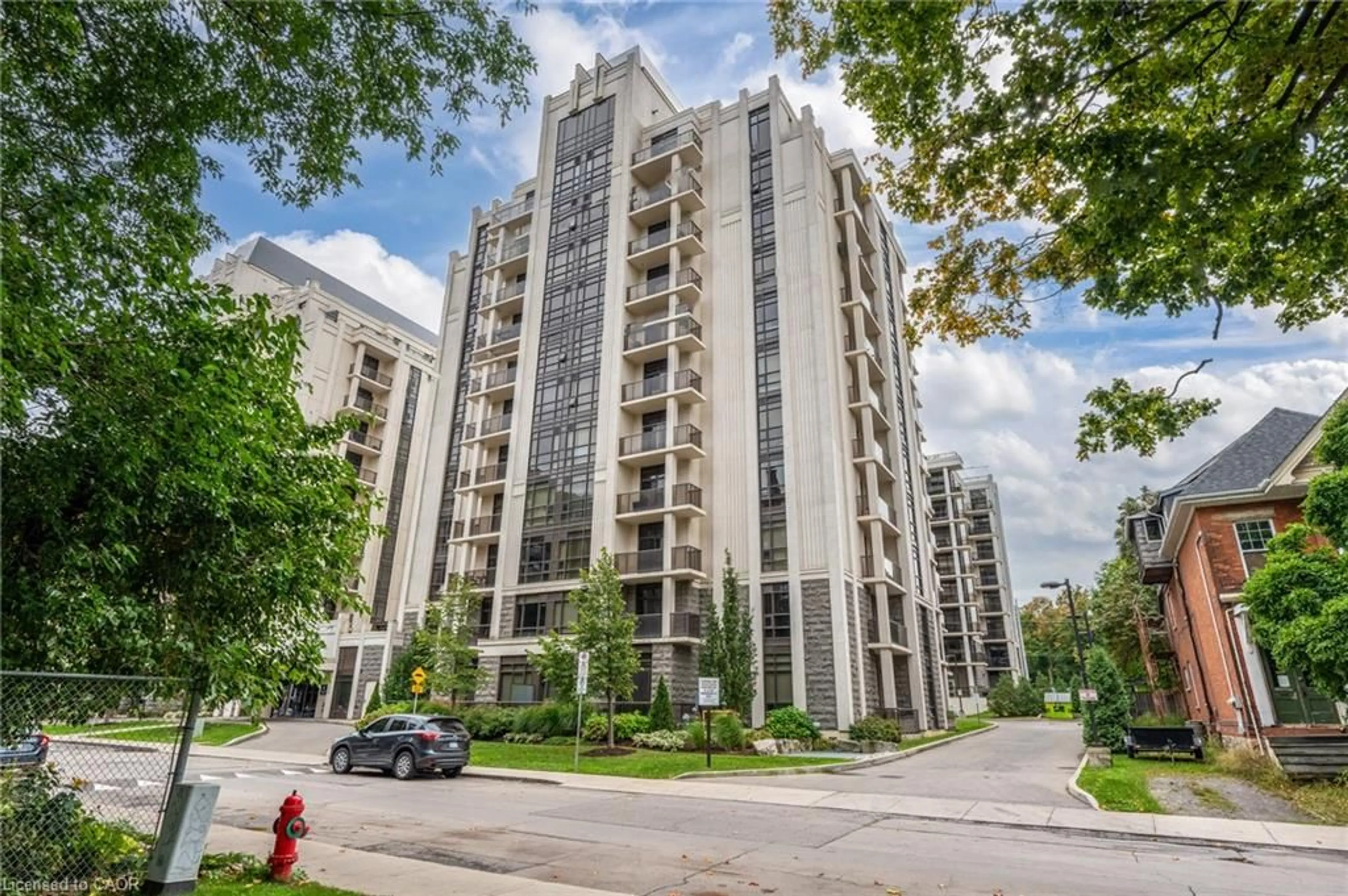 Unknown for 85 Robinson St #304, Hamilton Ontario L8P 0B9