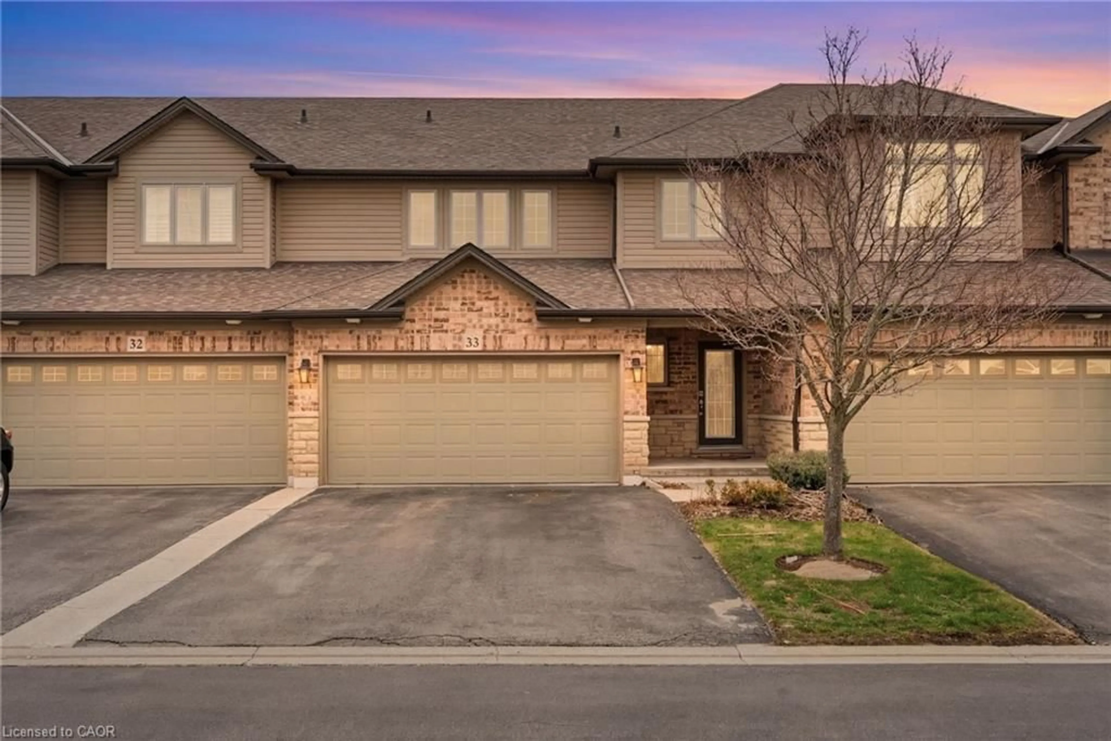 Home with brick exterior material, street for 441 Stonehenge Dr #33, Ancaster Ontario L9K 0B1