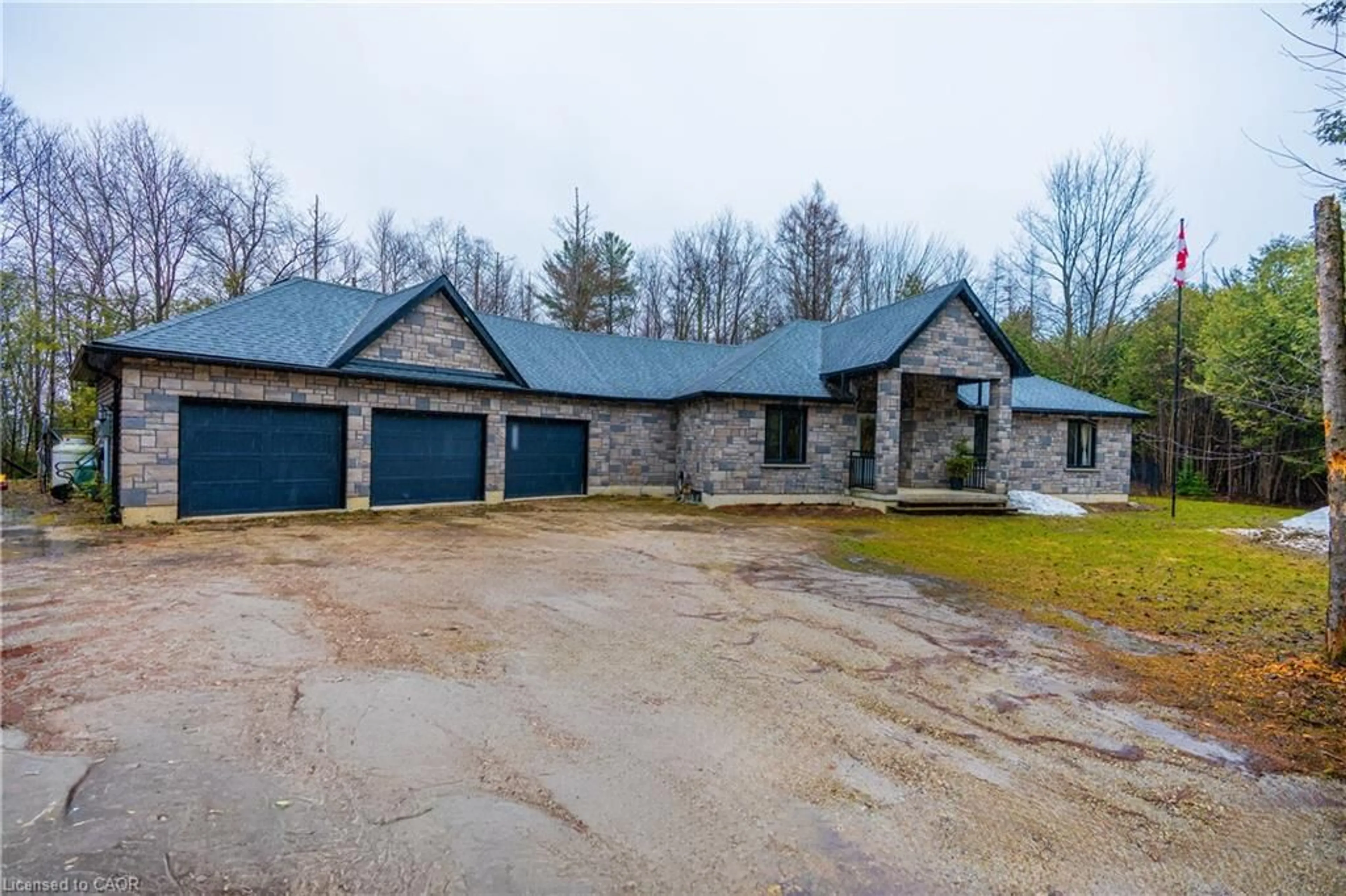 A pic from outside/outdoor area/front of a property/back of a property/a pic from drone, building for 90806 Driftwood Beach Rd, Clifford Ontario N0G 1M0