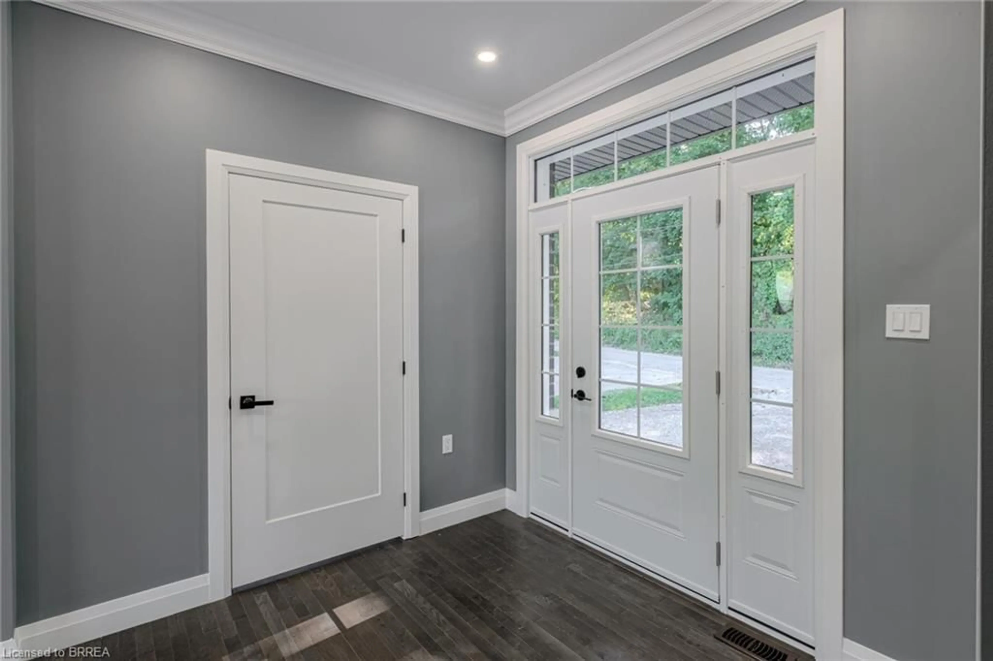 Indoor entryway for 50 Grand St, Port Dover Ontario N0A 1N7