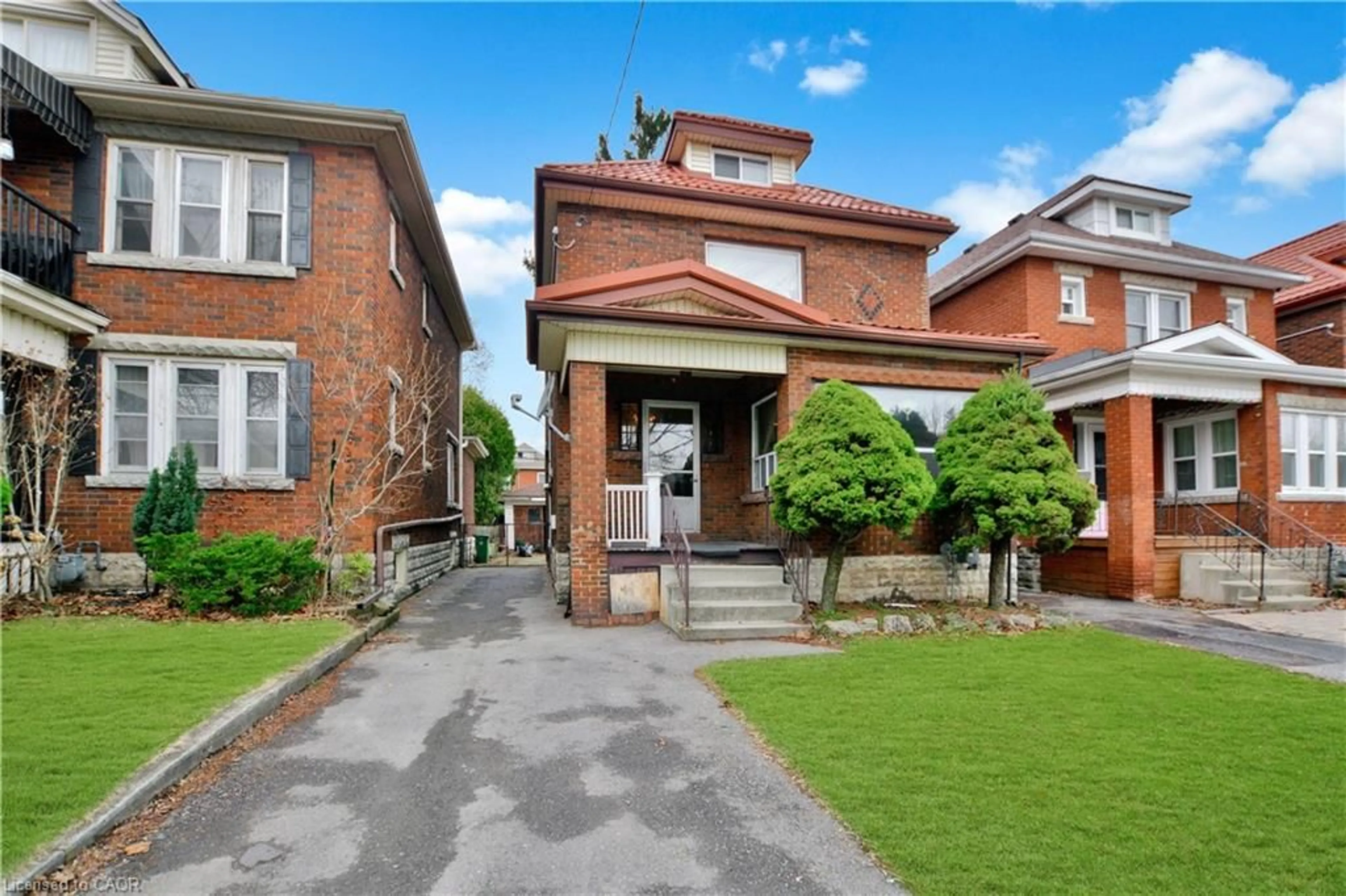 Home with brick exterior material, street for 176 London St, Hamilton Ontario L8K 2G9