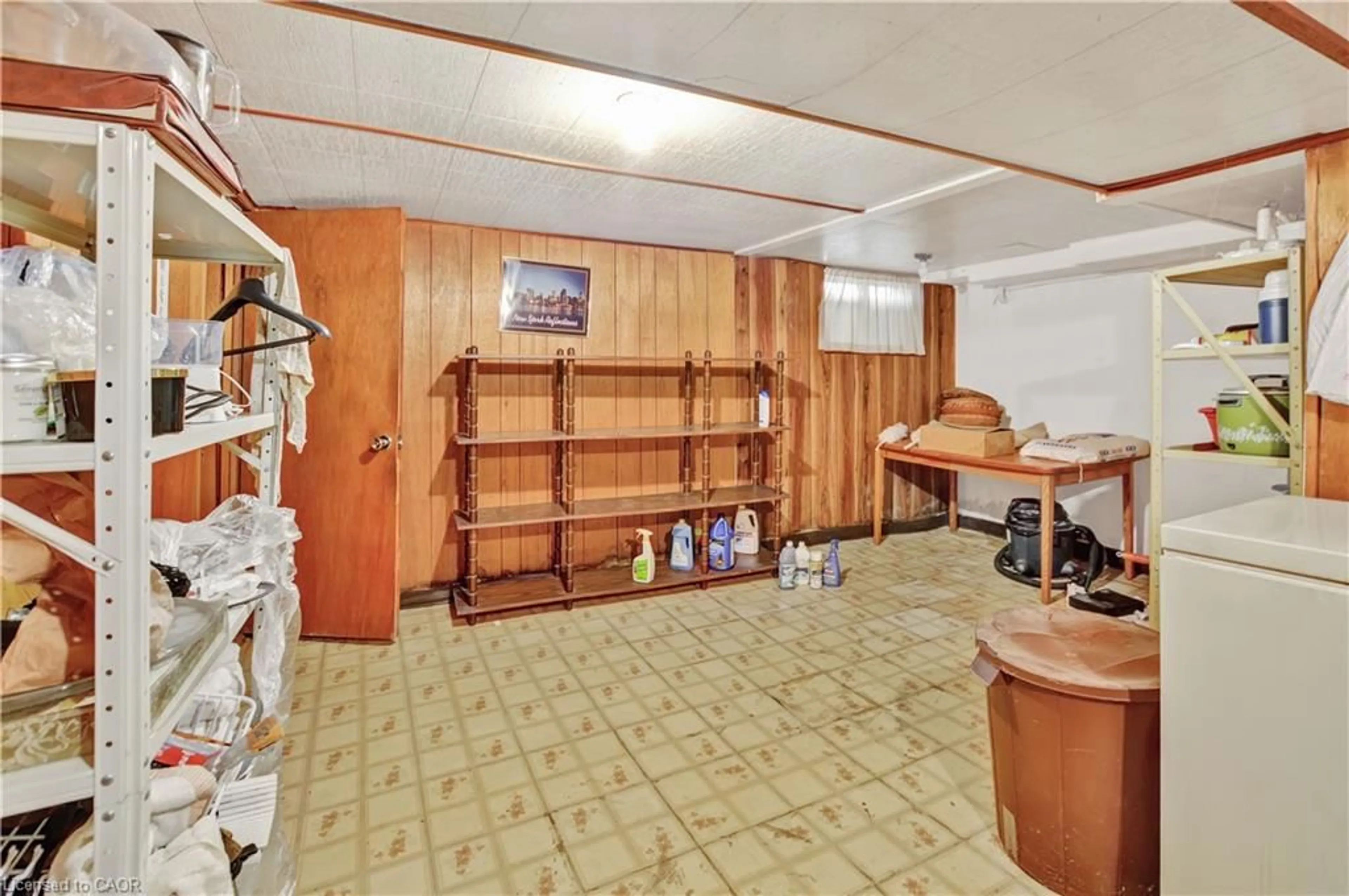 Unknown for 176 London St, Hamilton Ontario L8K 2G9