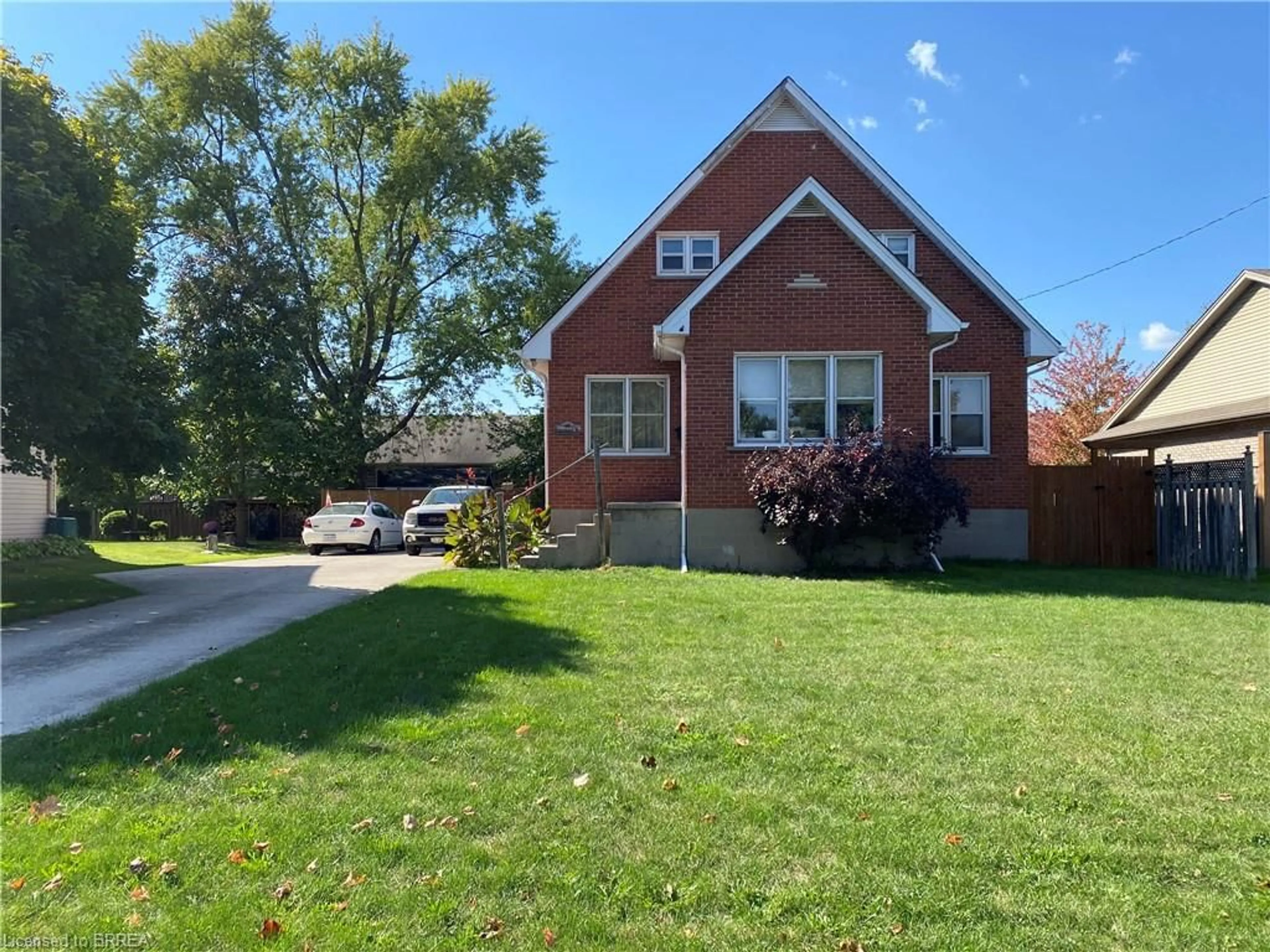 Home with brick exterior material, street for 66 Rowanwood Ave, Brantford Ontario N3S 7C6