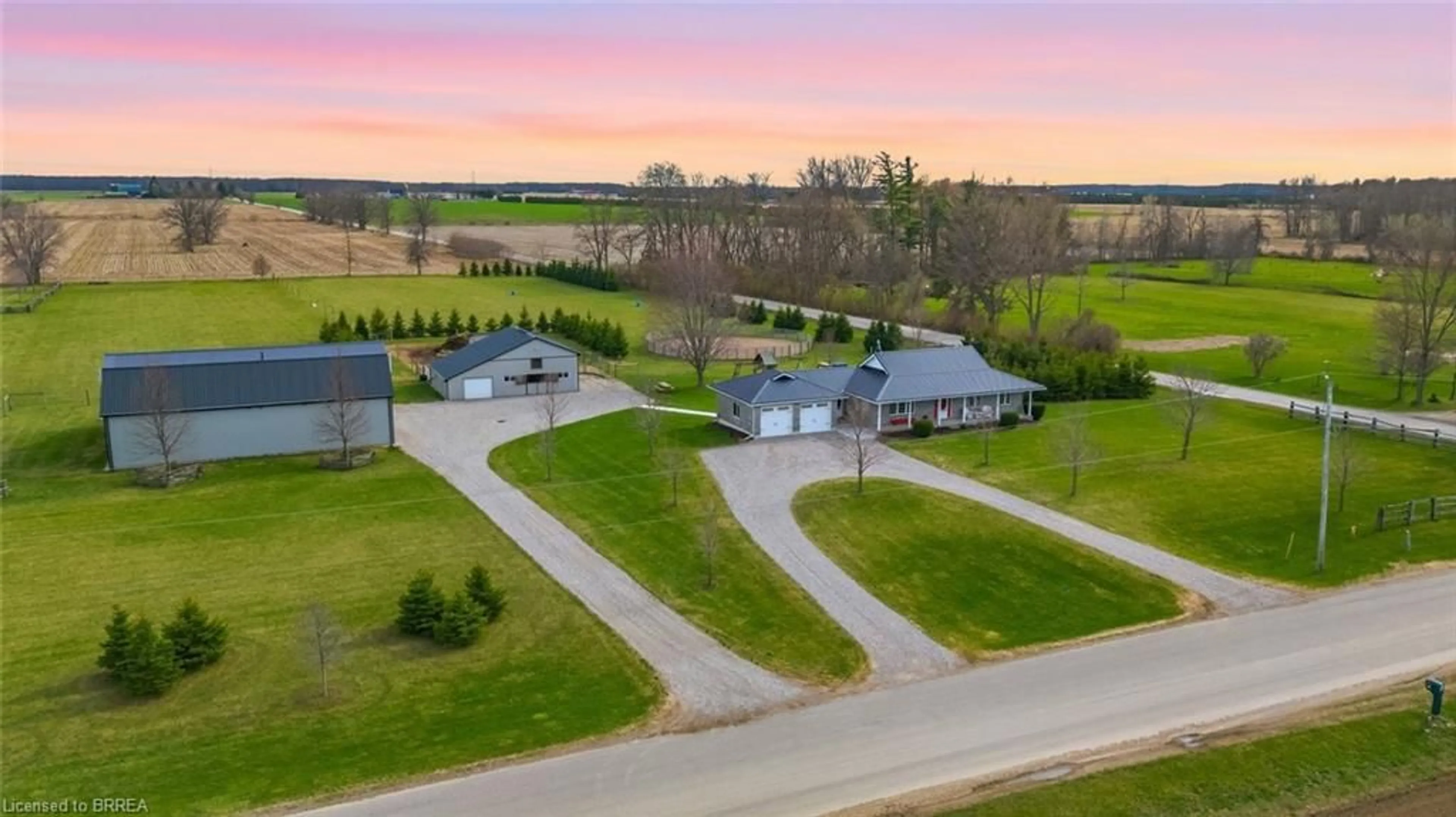 A pic from outside/outdoor area/front of a property/back of a property/a pic from drone, unknown for 115 Tenth Concession Rd, Burford Ontario N0E 1A0