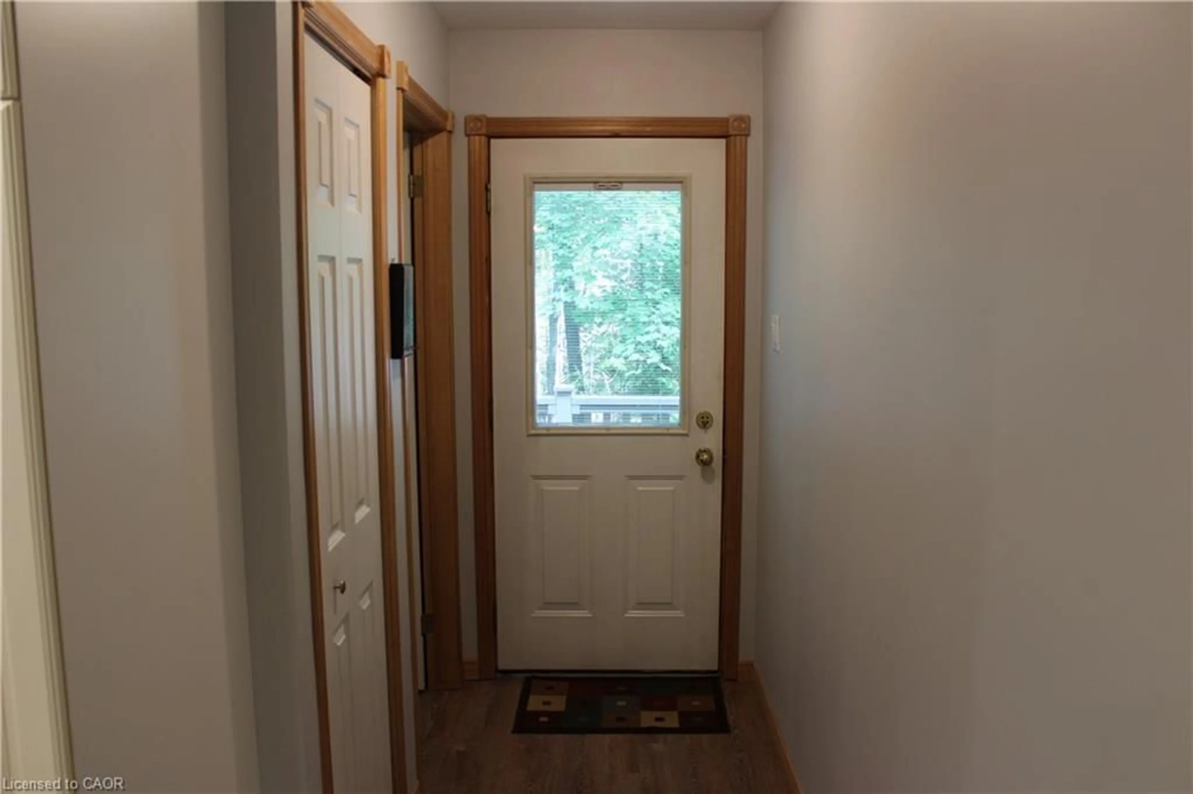 Indoor entryway for 494 Bel Twp 7th Ln, Havelock Ontario K0L 1Z0