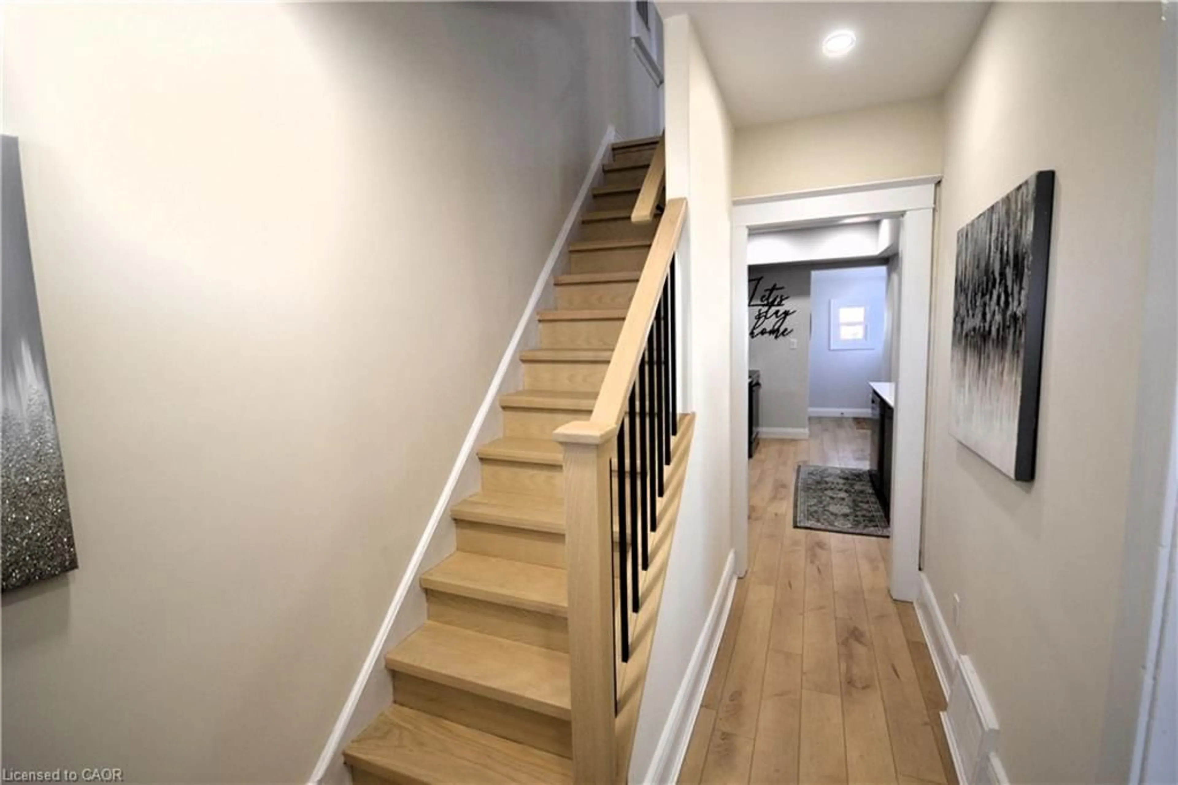 Stairs for 151 London St, Hamilton Ontario L8H 4B6
