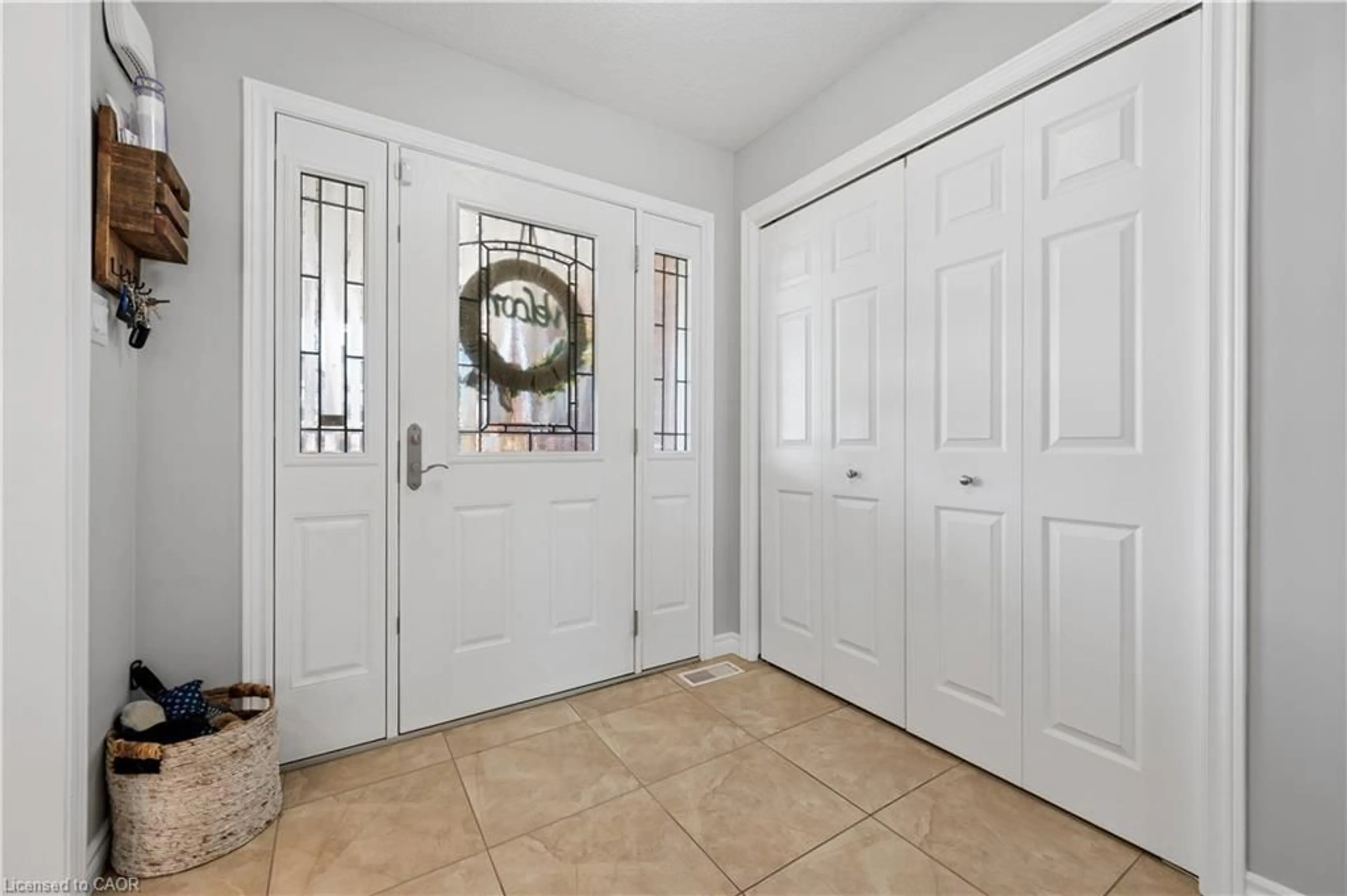 Indoor entryway for 65 Finnie Lane, Elora Ontario N0B 1S0