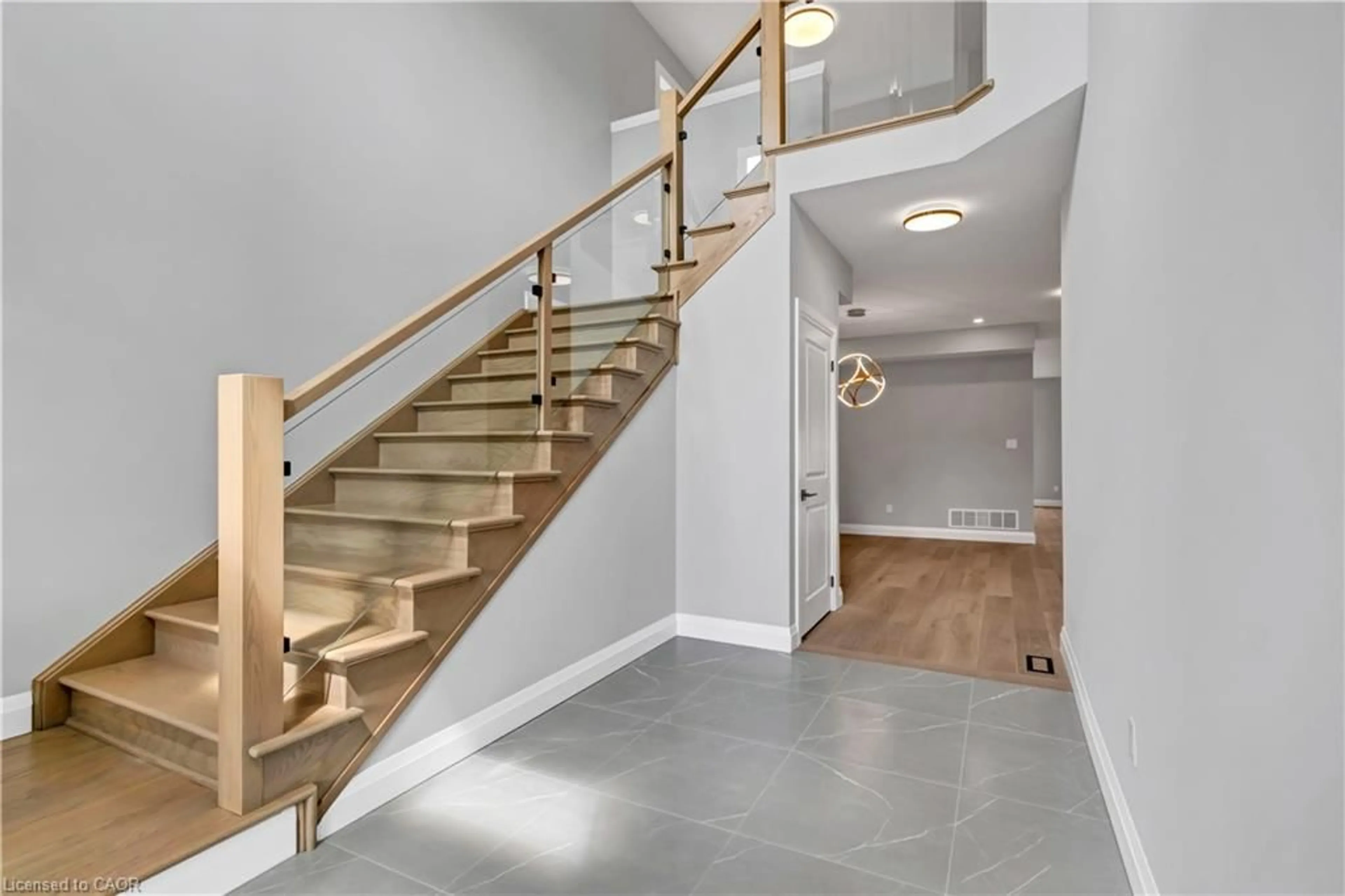 Stairs for LOT 3 Mentino Cres, Hamilton Ontario L8W 1C7