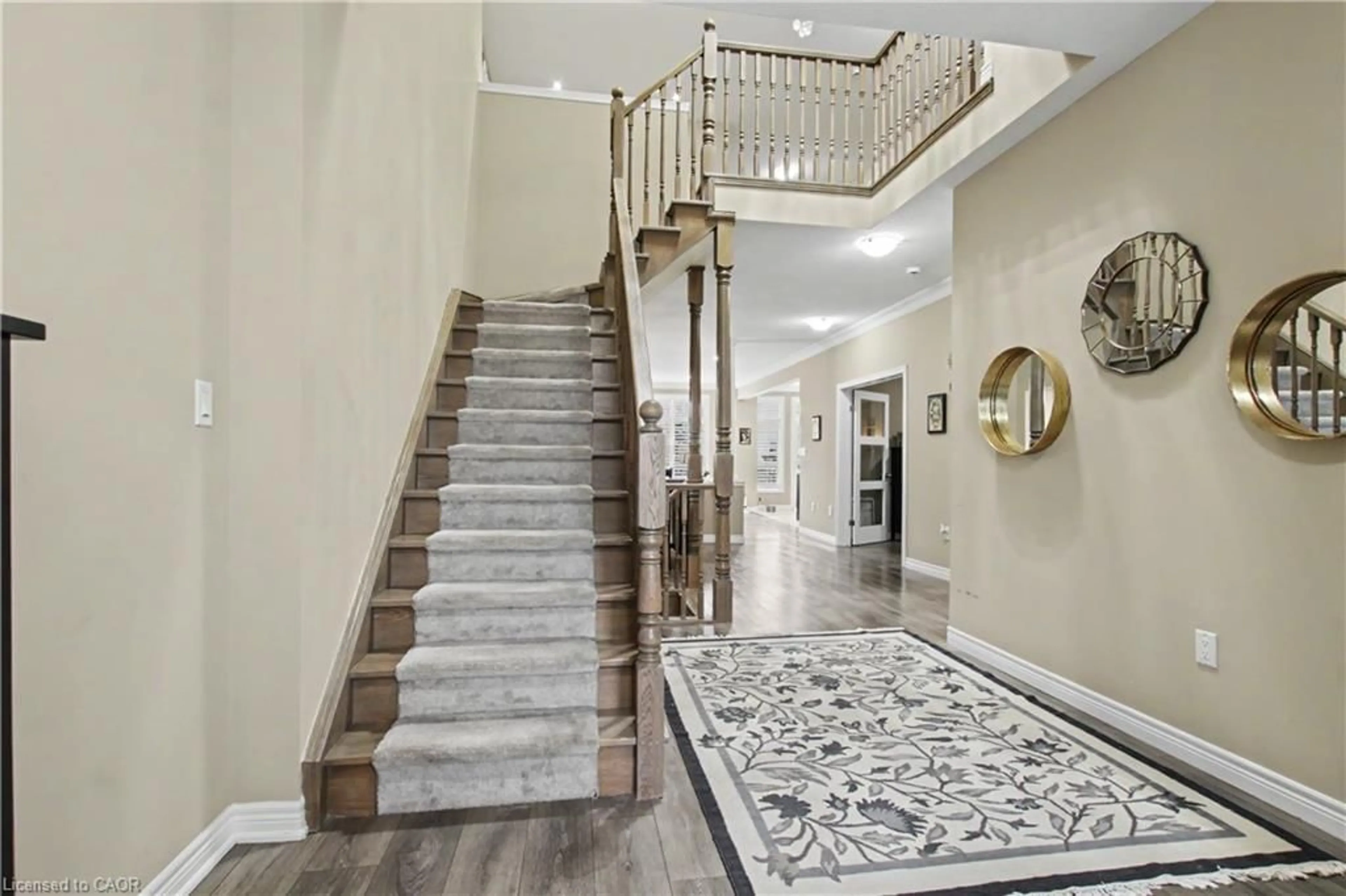 Indoor foyer for 235 Fair St, Ancaster Ontario L9K 0B9