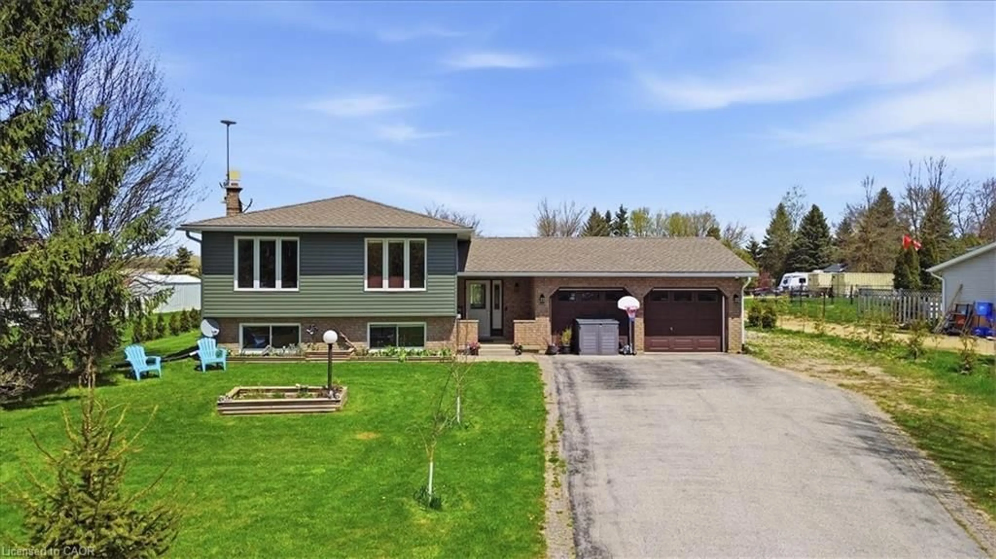 Unknown for 9487 Maas Park Dr, Mount Forest Ontario N0G 2L0