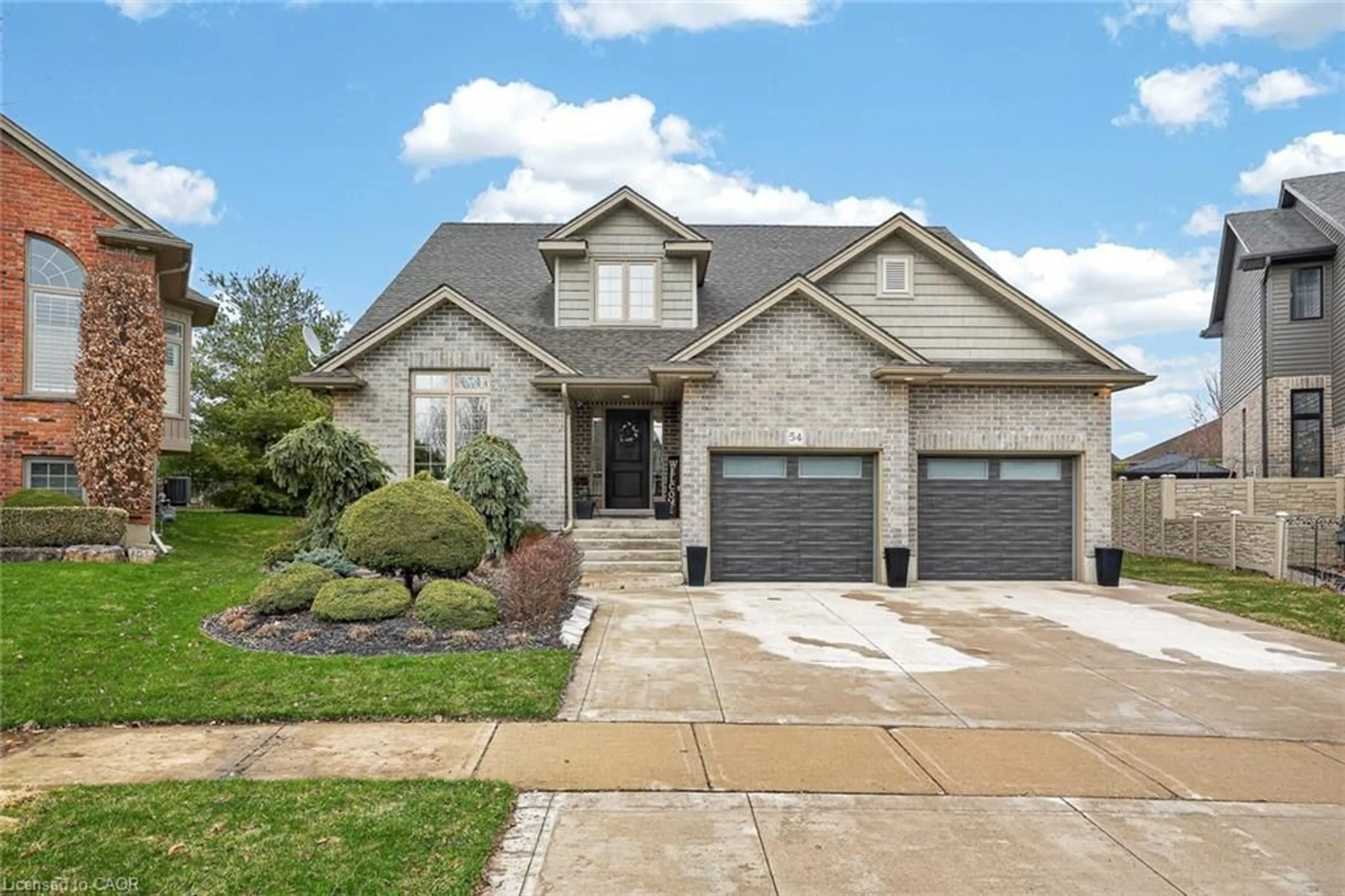 Home with brick exterior material, street for 54 Westview Crt, Woodstock Ontario N4T 0B8