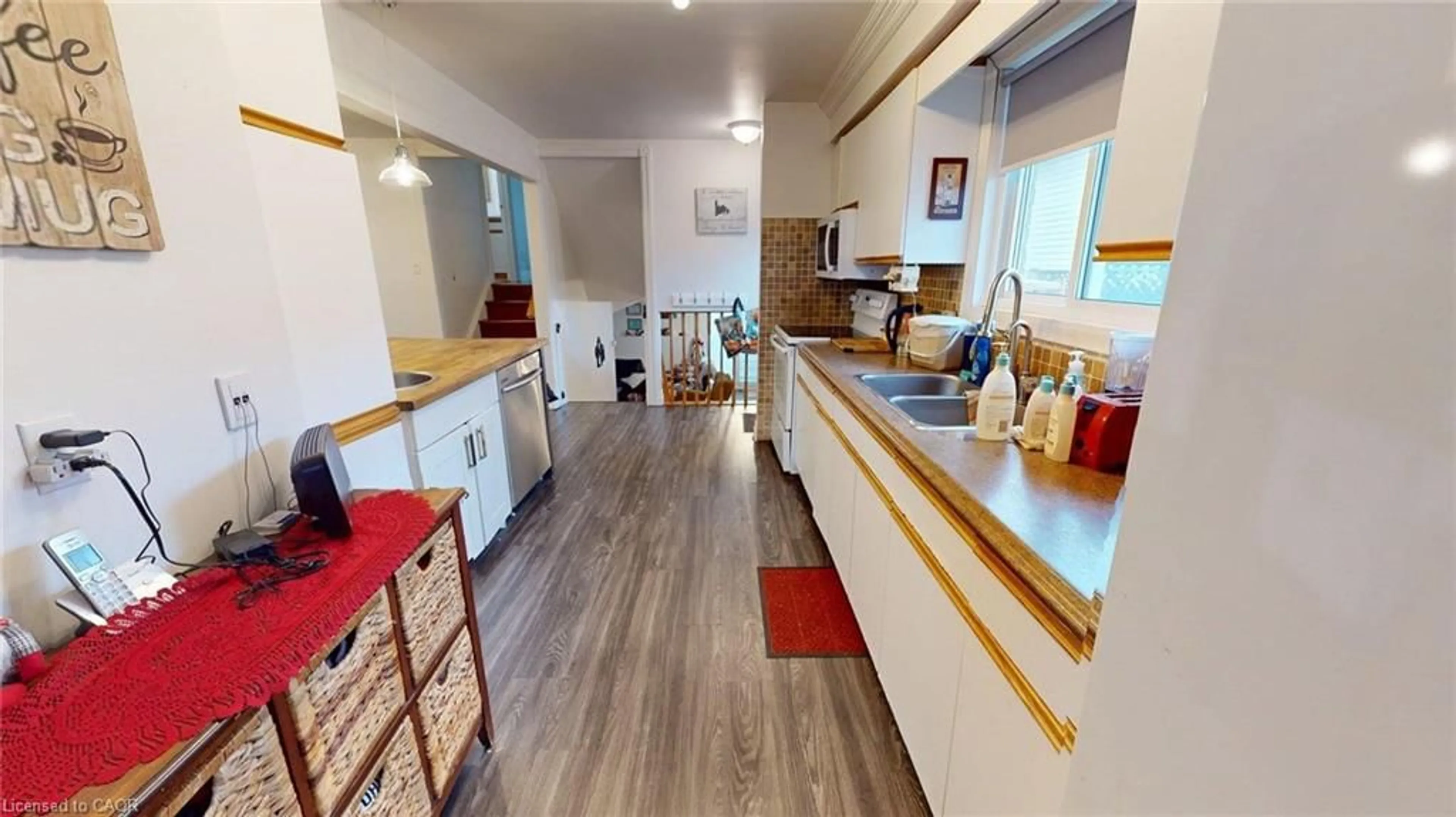 Unknown for 48 Tamvale Cres, Kitchener Ontario N2E 3K7