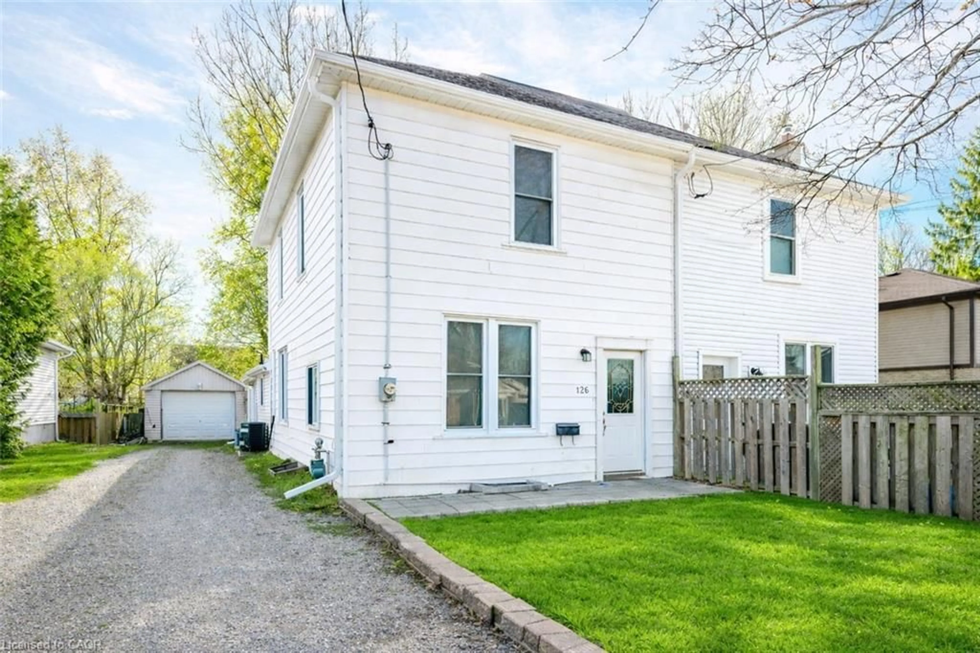 Unknown for 126 Poplar Ave, Acton Ontario L7J 2E2