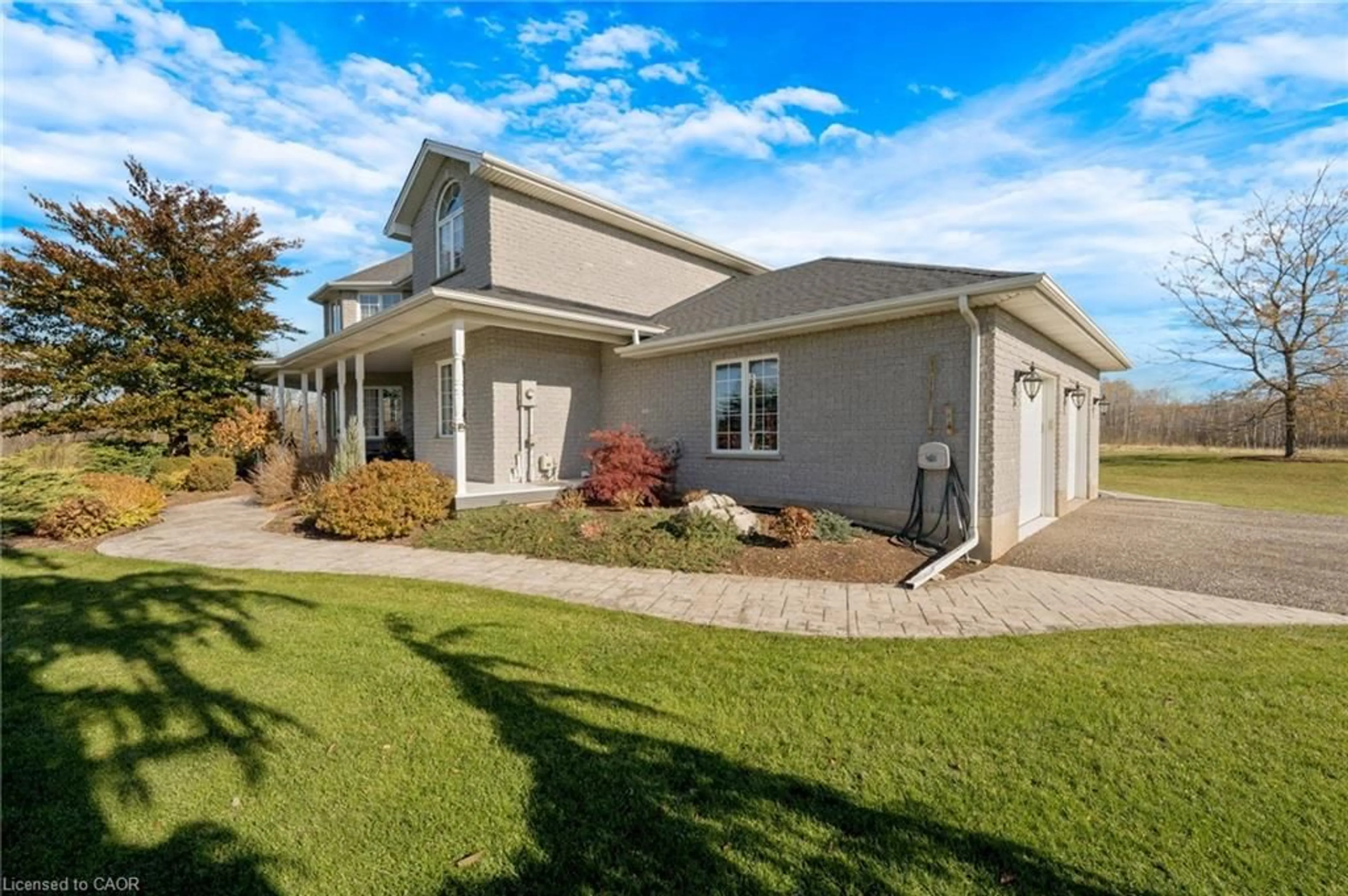 Home with vinyl exterior material, street for 1295 Sheffield Rd, Cambridge Ontario N1R 5S2