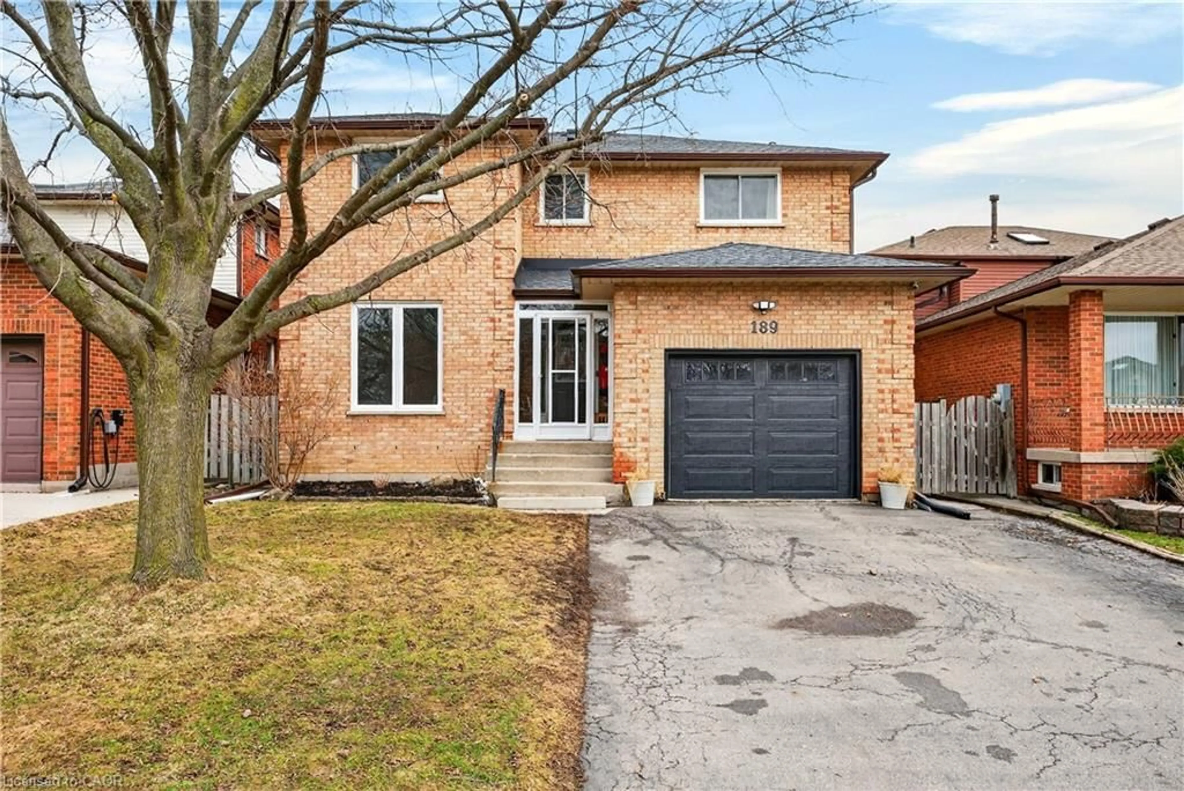 Home with brick exterior material, street for 189 Templemead Dr, Hamilton Ontario L8W 2W1