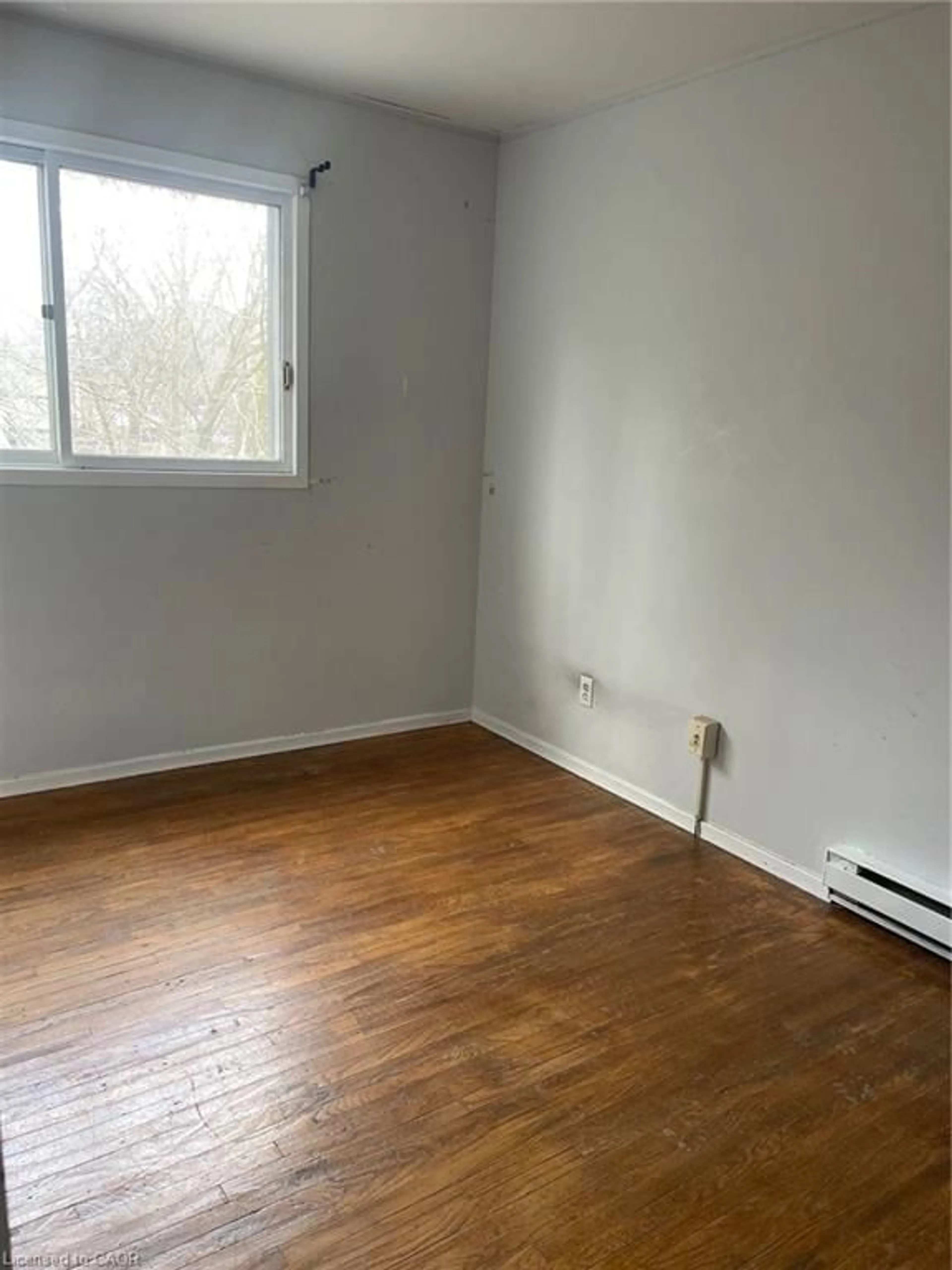 A pic of a room for 74 William St, Waterloo Ontario N2L 1J7