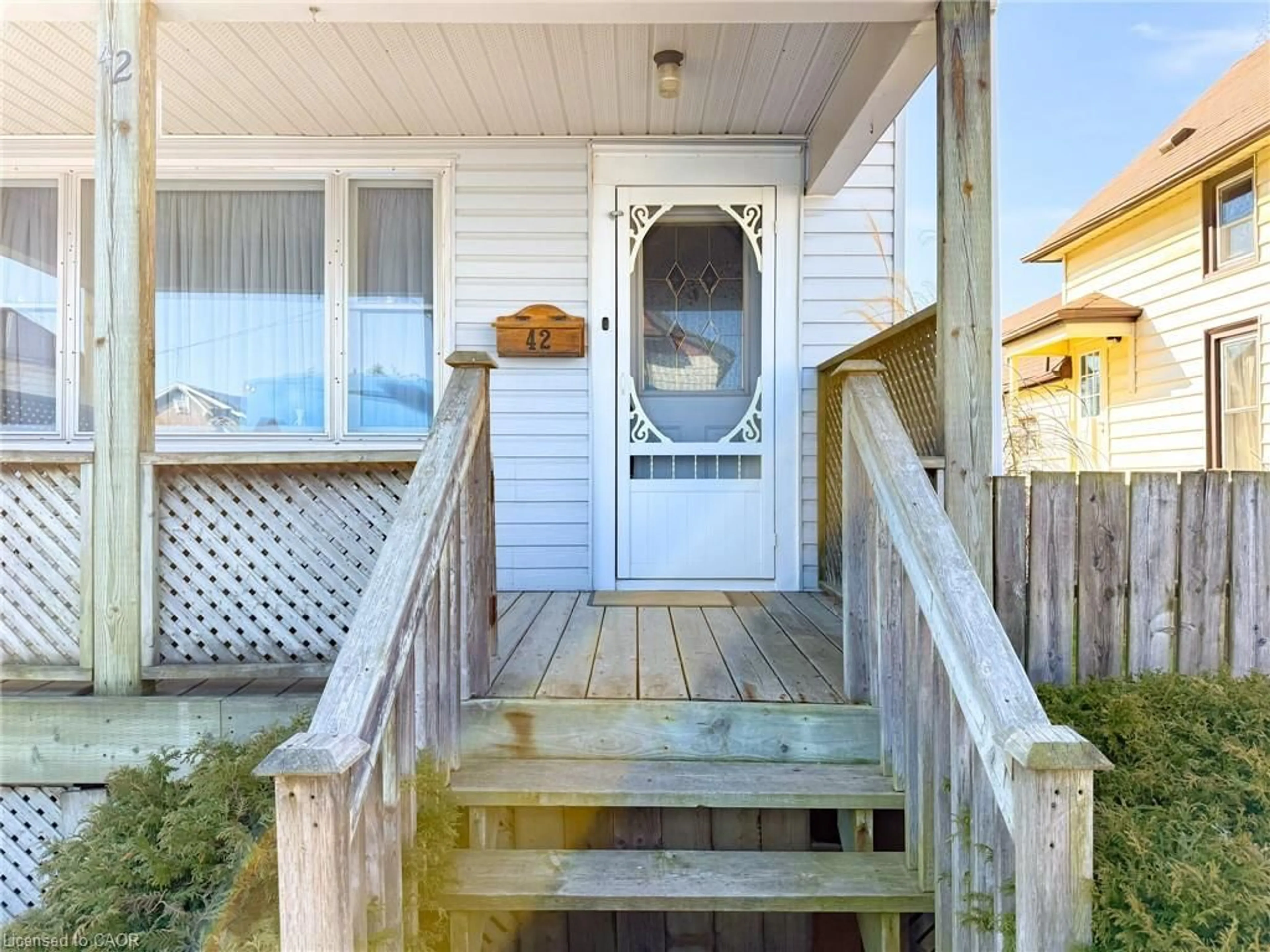 Unknown for 42 Patterson St, Simcoe Ontario N3Y 1J2