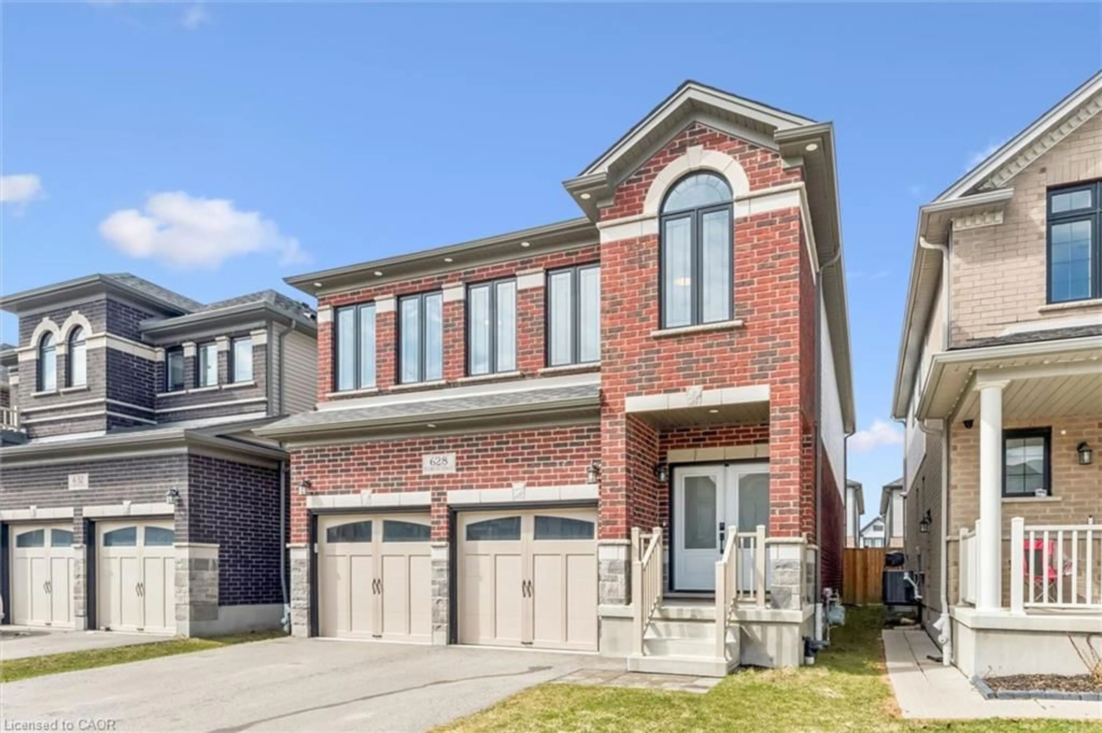 Home with brick exterior material, street for 628 Florencedale Cres, Kitchener Ontario N2R 0N4