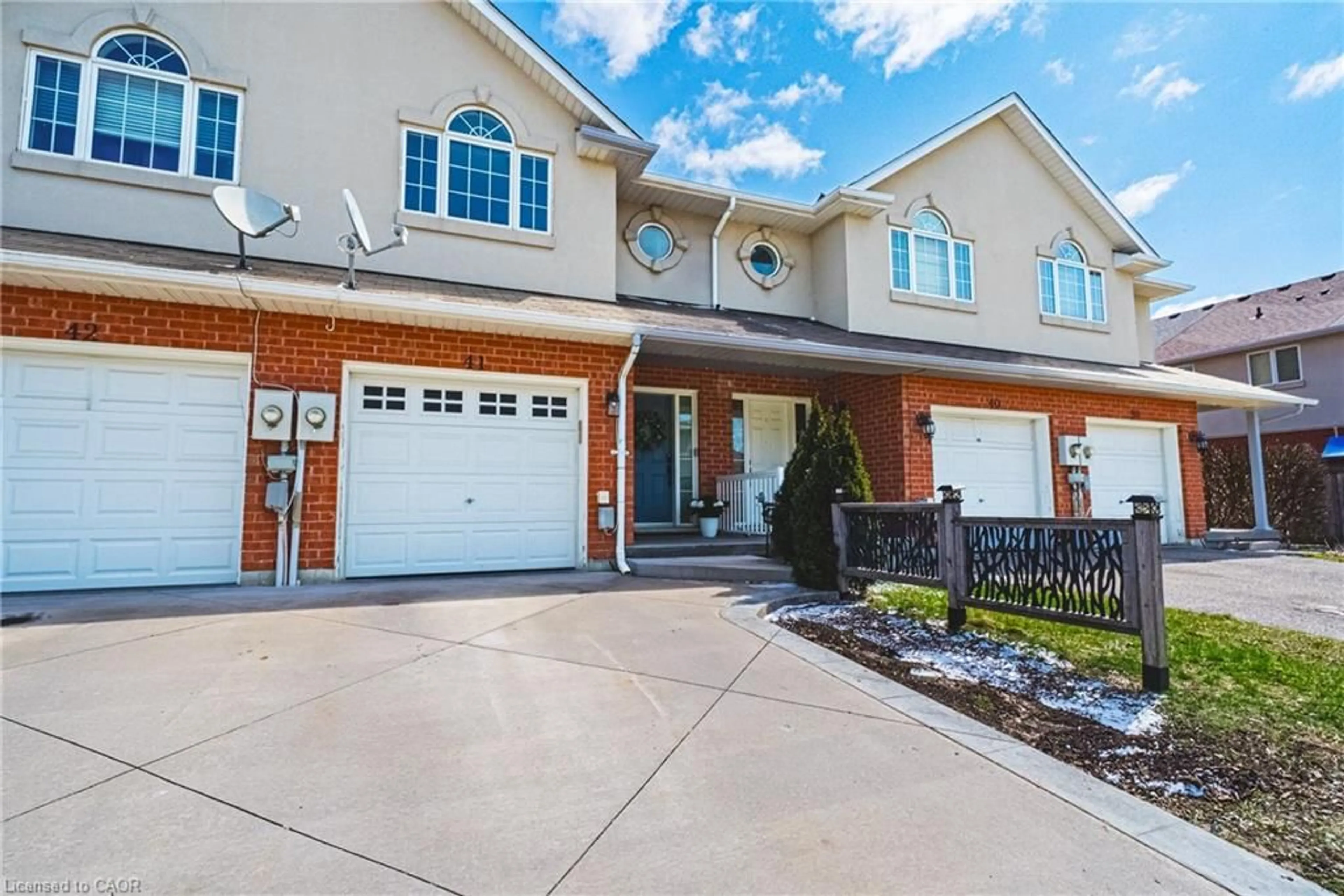 Home with brick exterior material, street for 20 Mcconkey Cres #41, Brantford Ontario N3S 0B8
