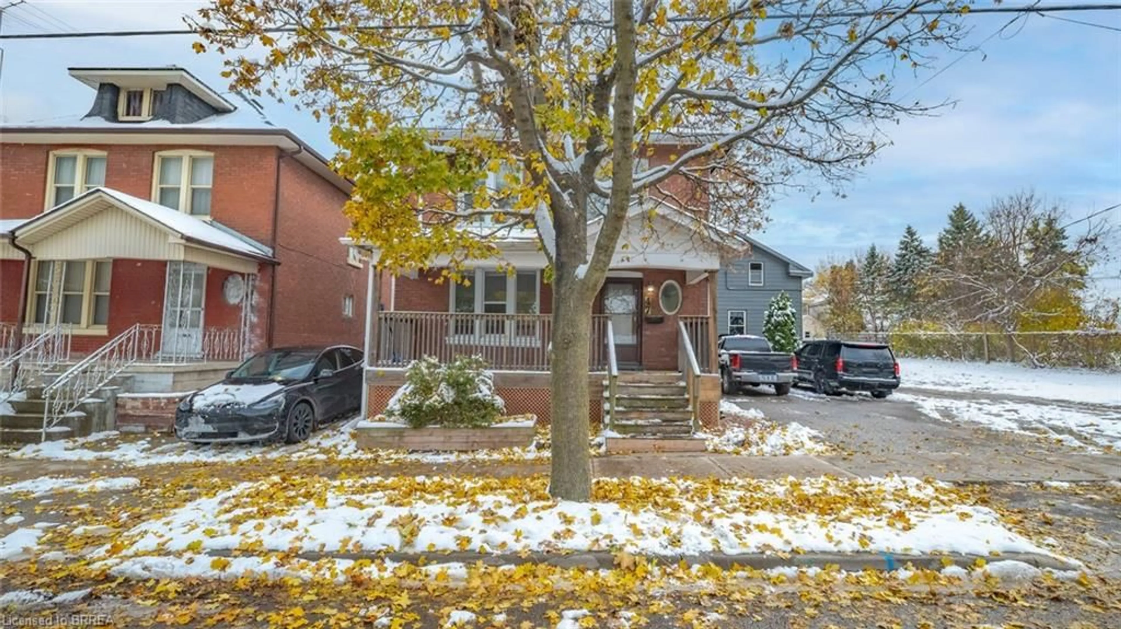 Home with brick exterior material, street for 47 Grey St, Brantford Ontario N3T 2T1