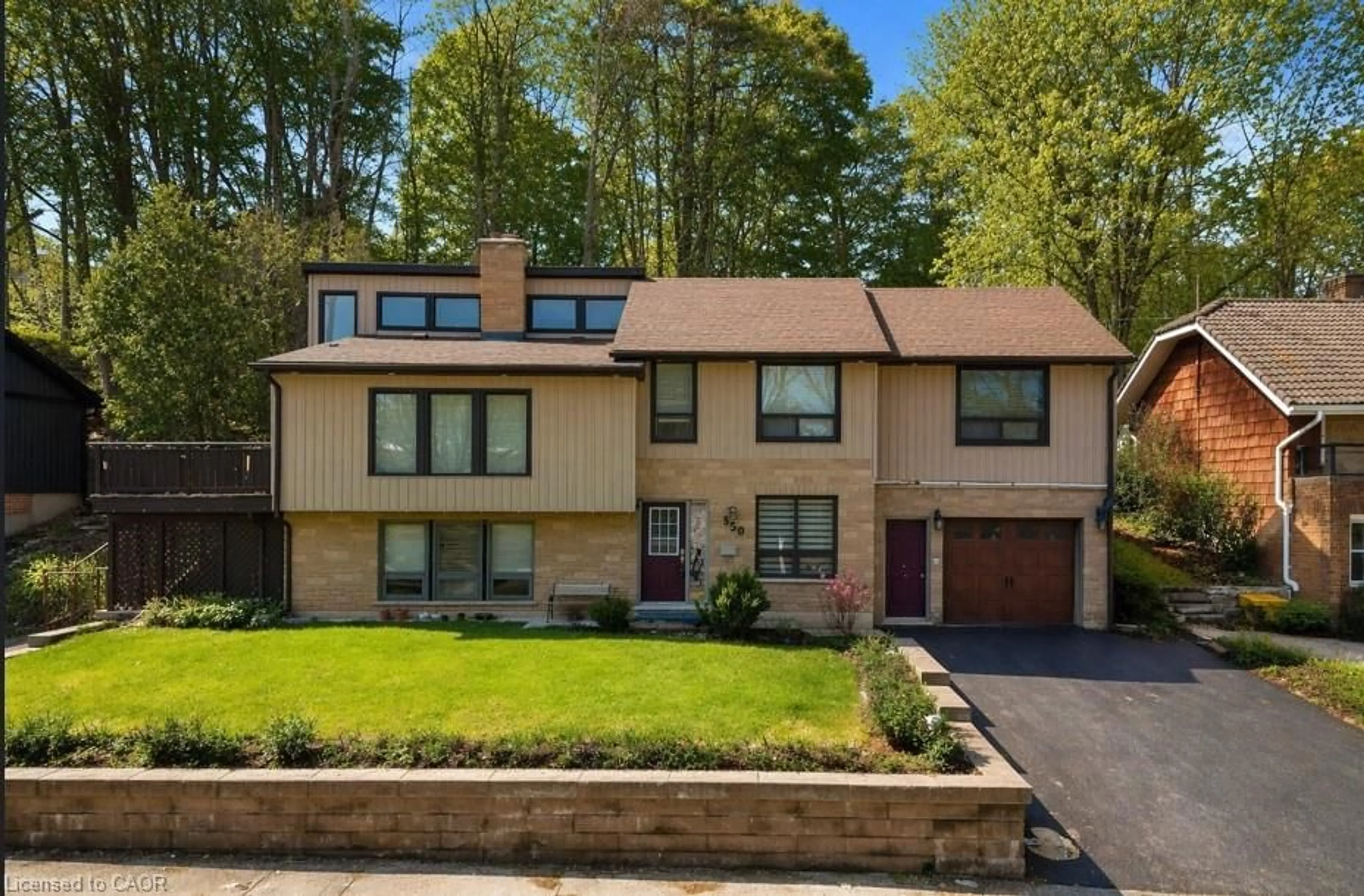 Home with brick exterior material, street for 530 Fountain St, Cambridge Ontario N3H 1J3