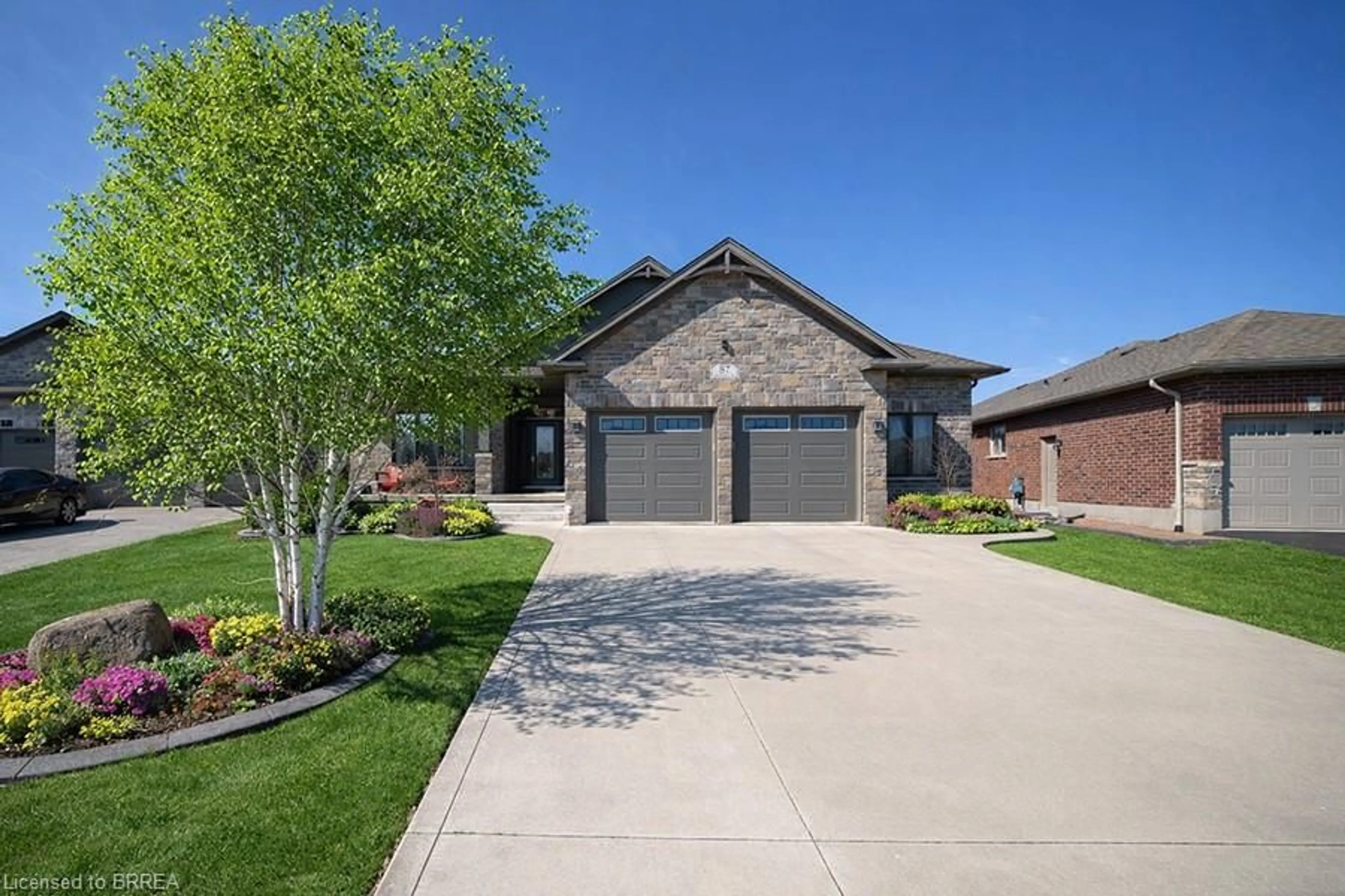 Home with brick exterior material, street for 87 Allandale Cres, Simcoe Ontario N3Y 0B4