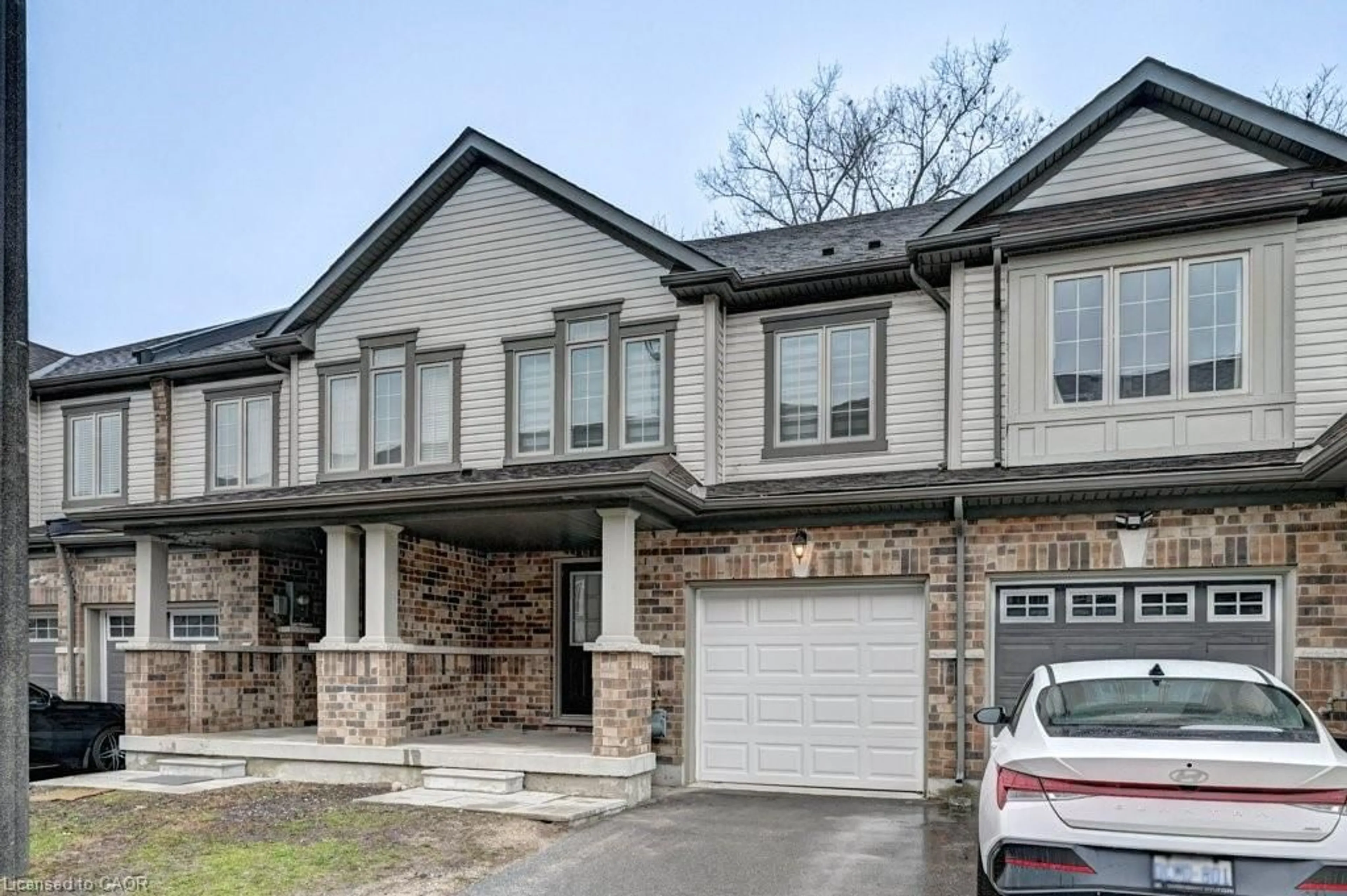 Home with brick exterior material, street for 570 Linden Dr #26, Cambridge Ontario N3H 0C9