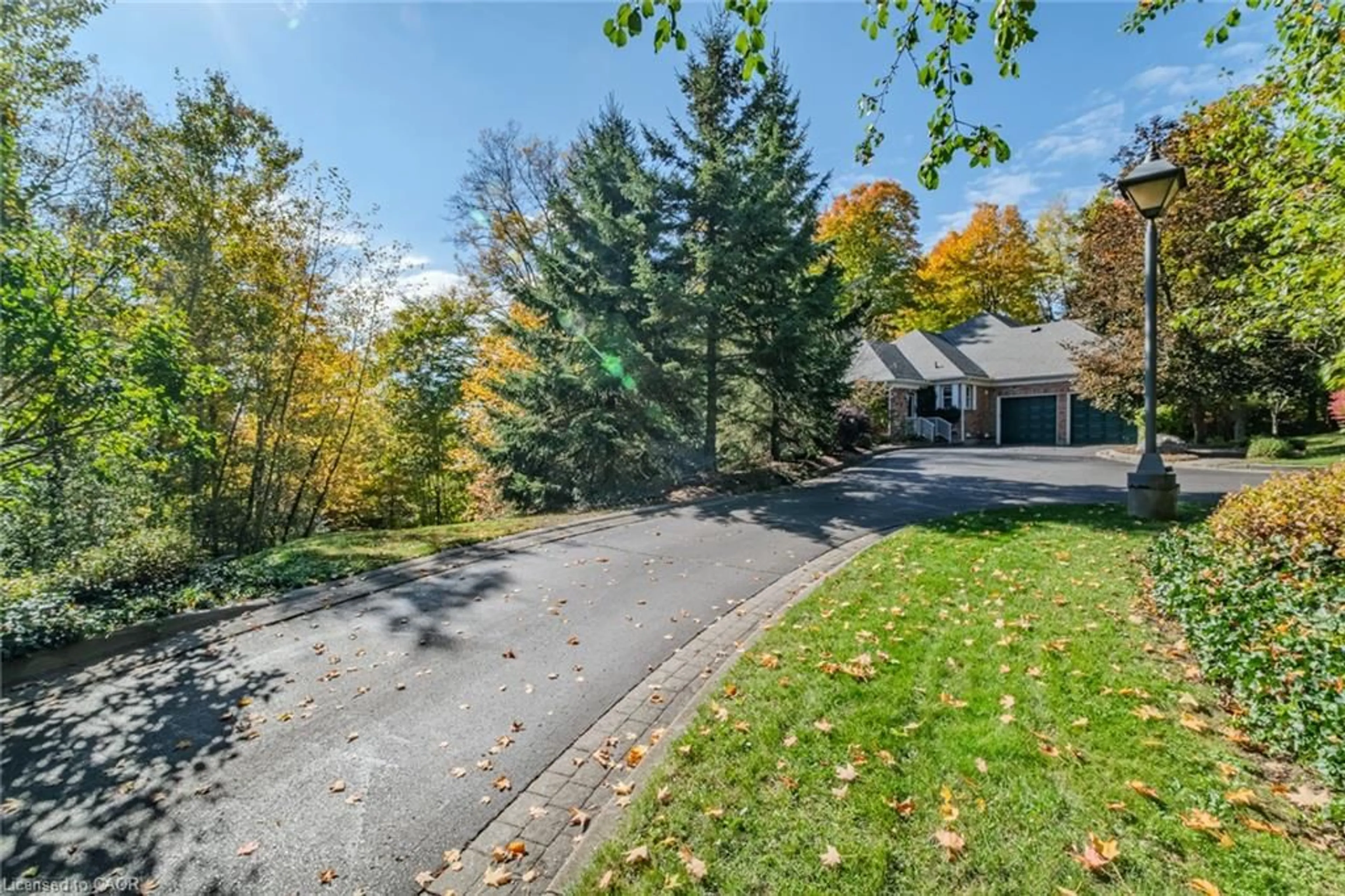 A pic from outside/outdoor area/front of a property/back of a property/a pic from drone, unknown for 6711 Wellington Rd 34, Puslinch Ontario N3C 2V4