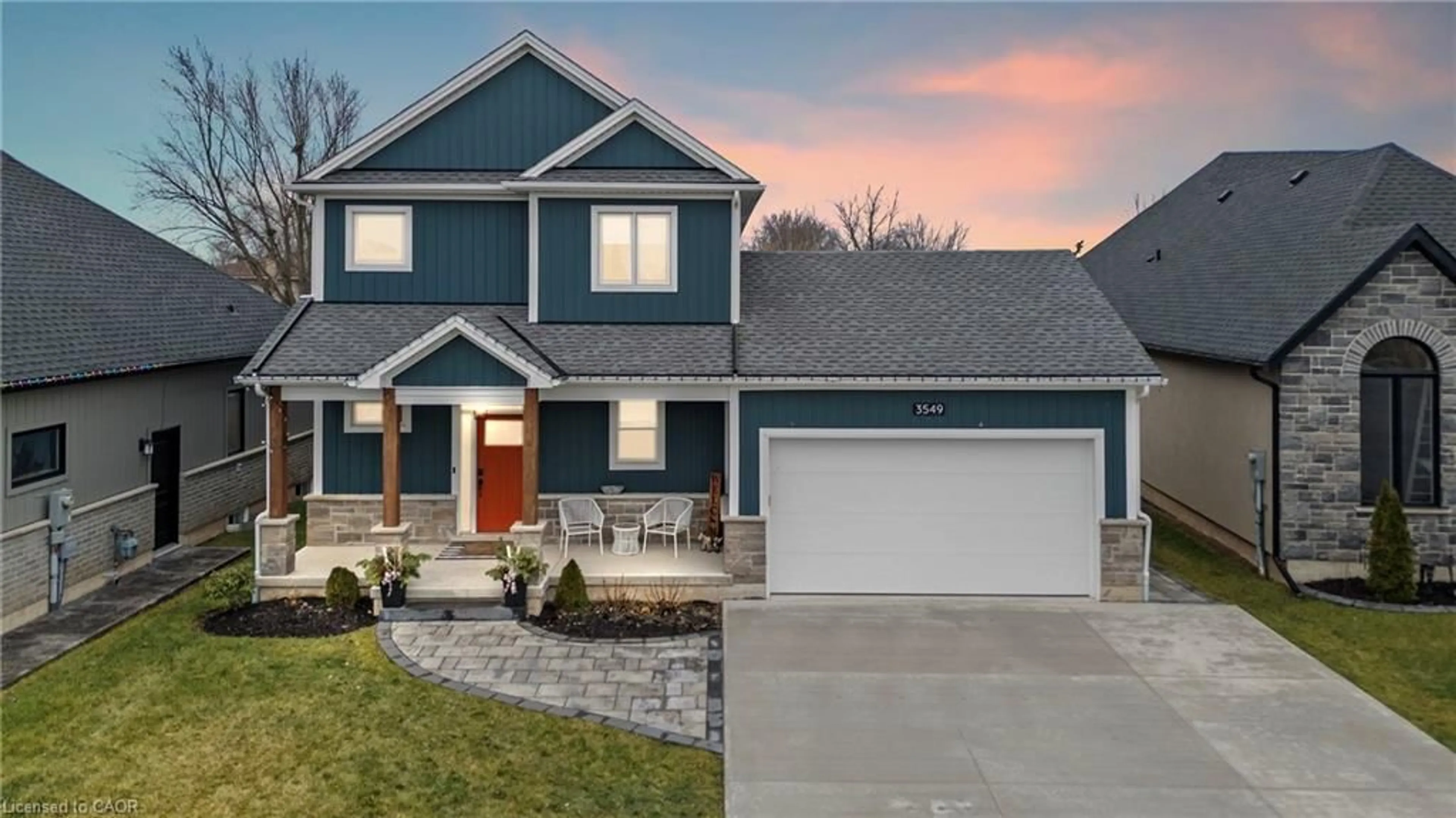 Home with vinyl exterior material, street for 3549 Canfield Cres, Stevensville Ontario L0S 1S0