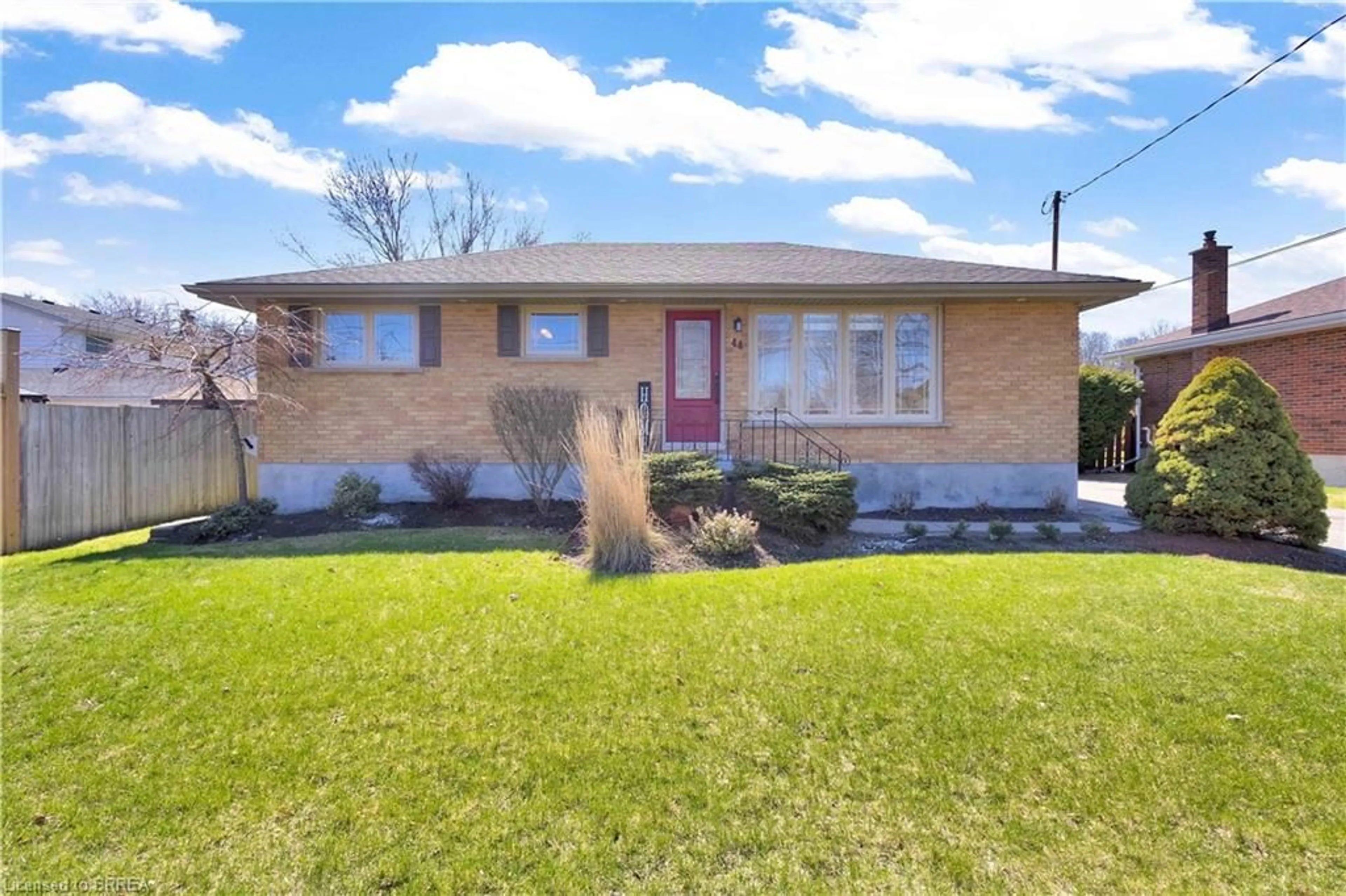 Home with brick exterior material, street for 44 Kinnard Rd, Brantford Ontario N3T 1P9