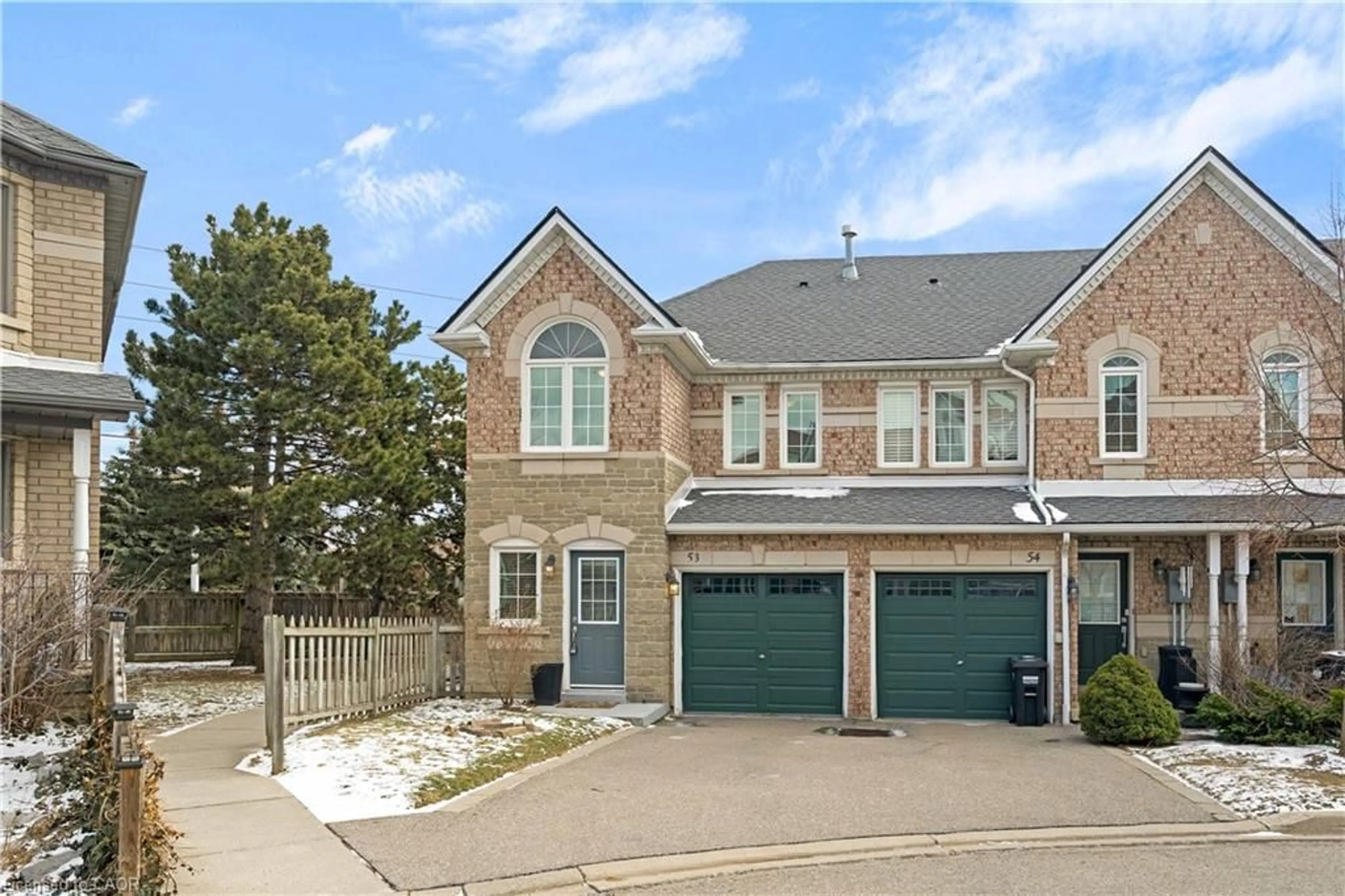 Home with brick exterior material, street for 455 Apache Crt #53, Mississauga Ontario L4Z 3W8