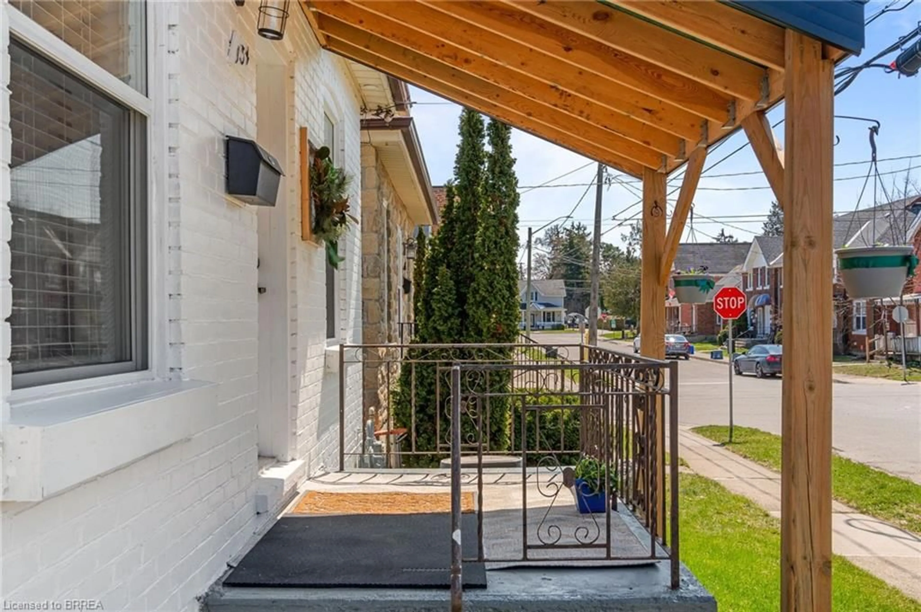 Unknown for 134 Superior St, Brantford Ontario N3S 2L2