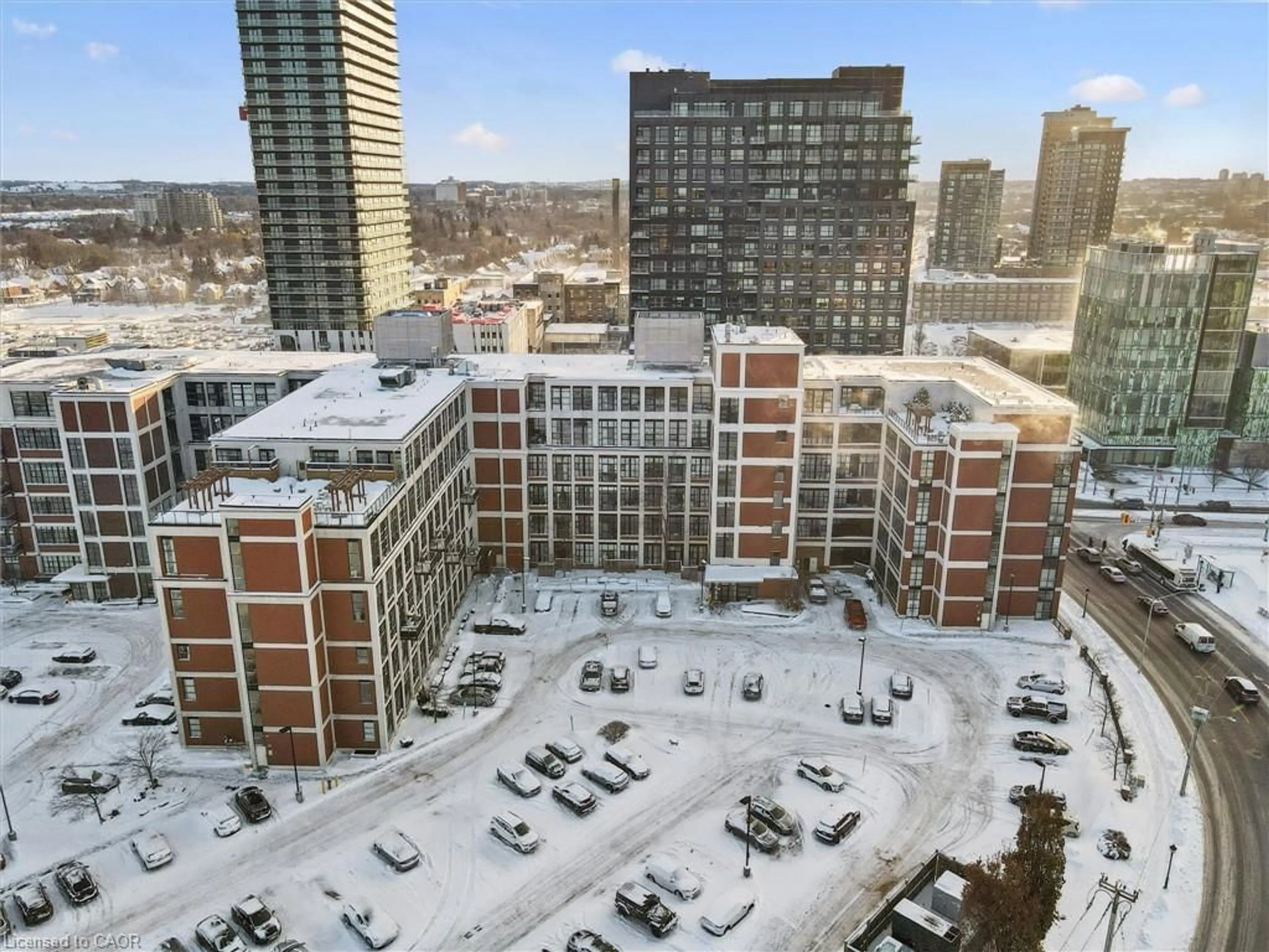 A pic from outside/outdoor area/front of a property/back of a property/a pic from drone, city buildings view from balcony for 410 King St #218, Kitchener Ontario N2G 1C3
