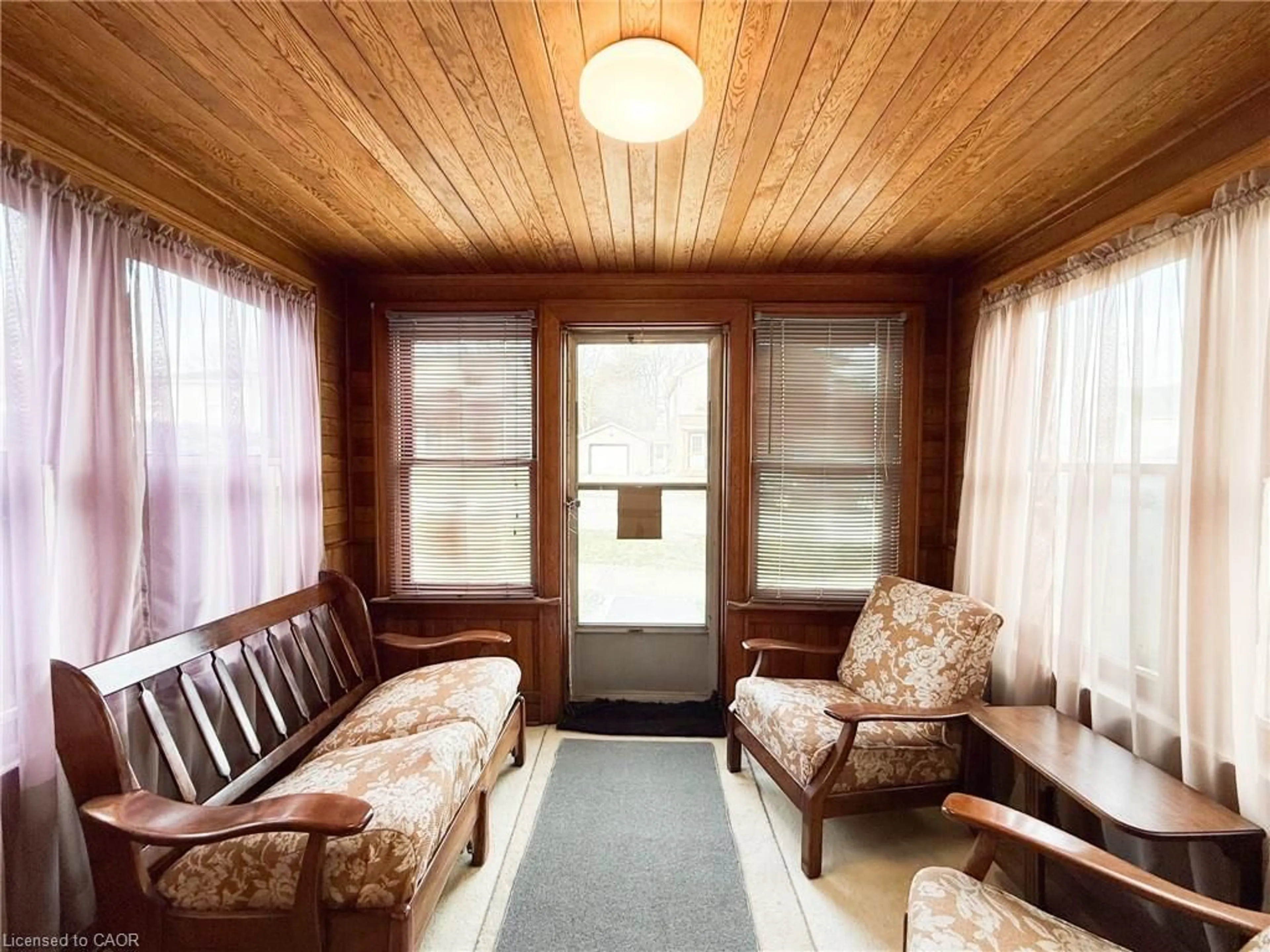 Unknown for 71 Washington St, Waterford Ontario N0E 1Y0