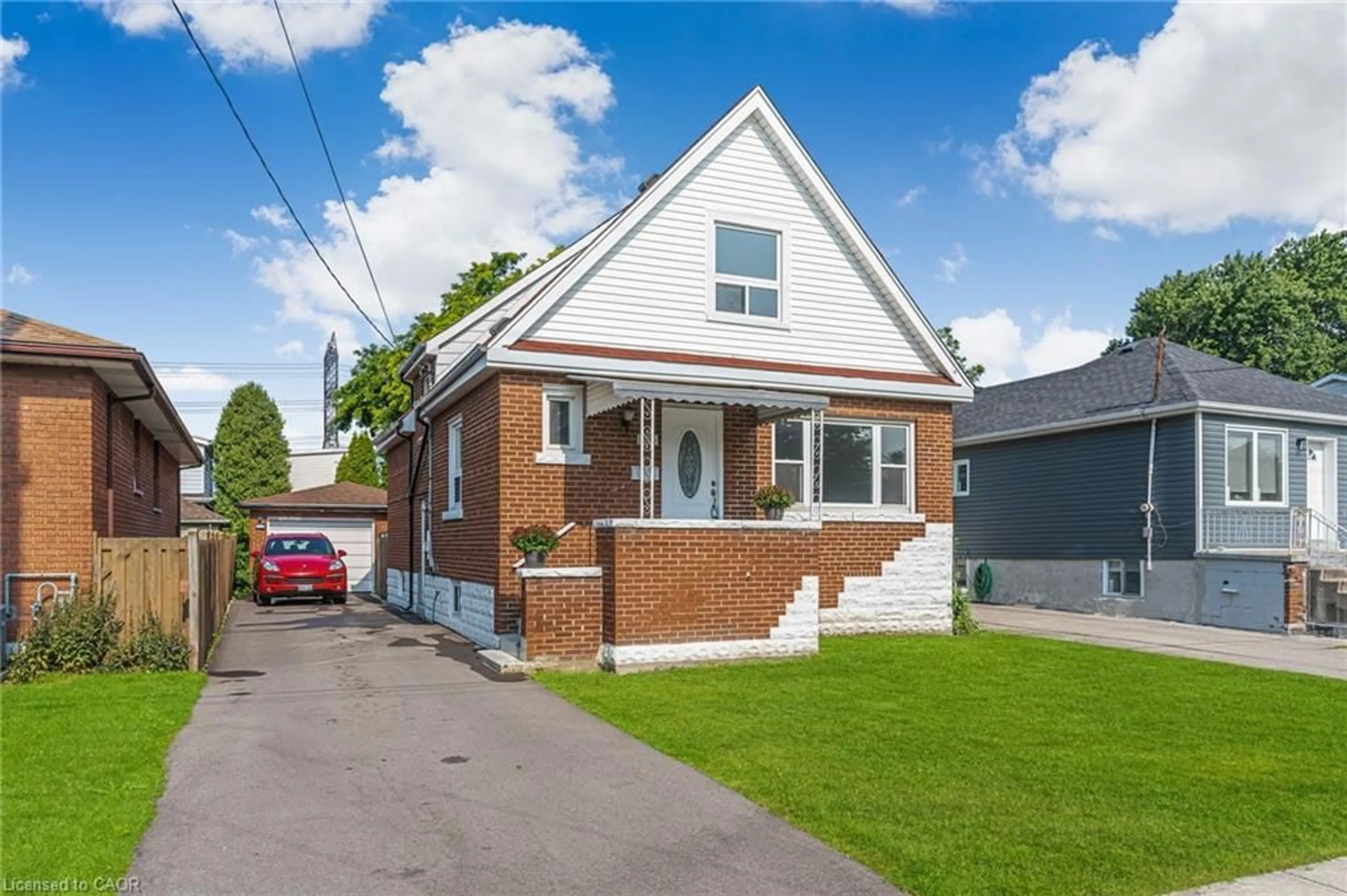 Home with brick exterior material, street for 146 Craigroyston Rd, Hamilton Ontario L8K 3K1