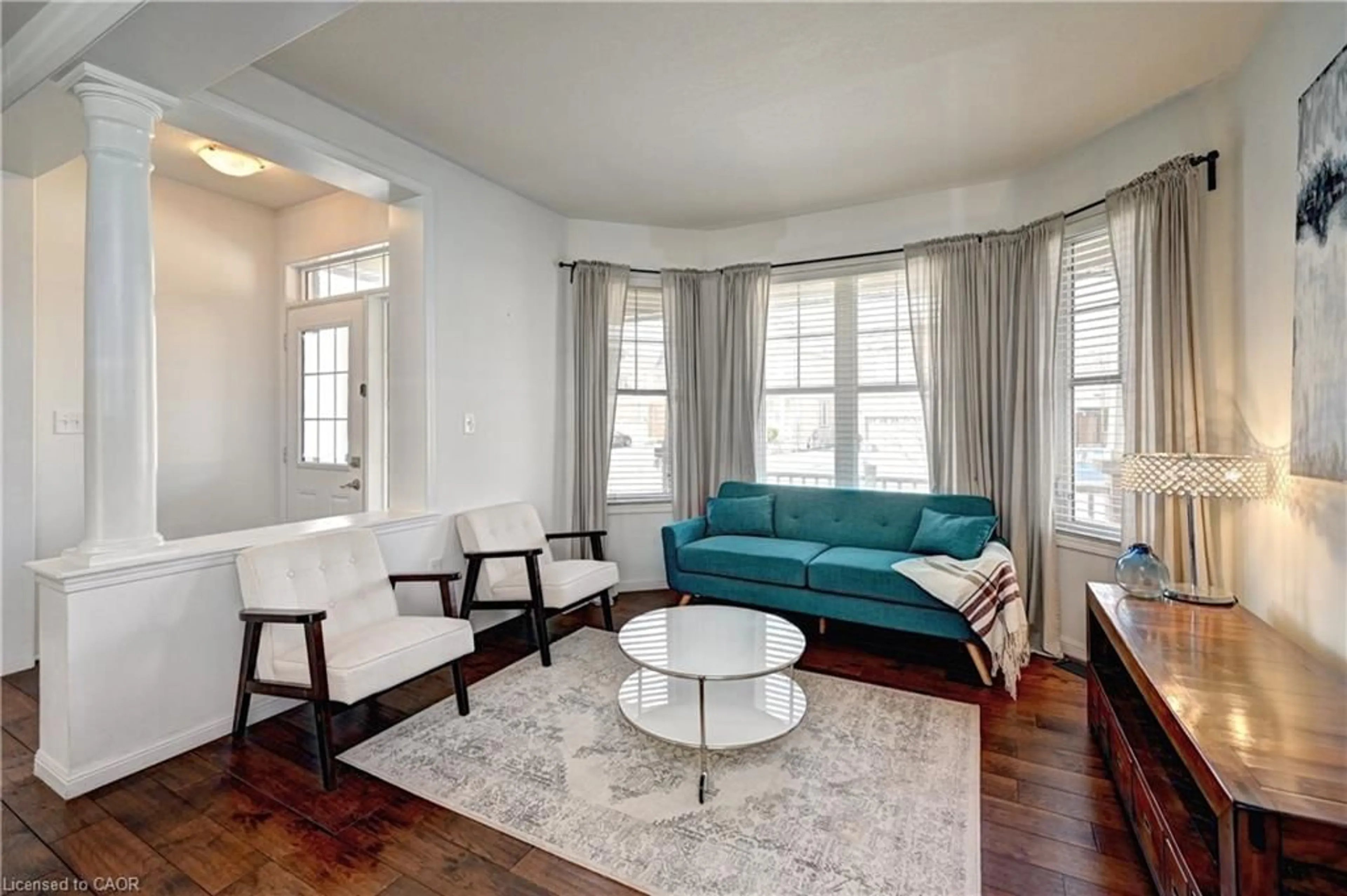 Living room with furniture, unknown for 222 Baldwin Dr, Cambridge Ontario N3C 0B3